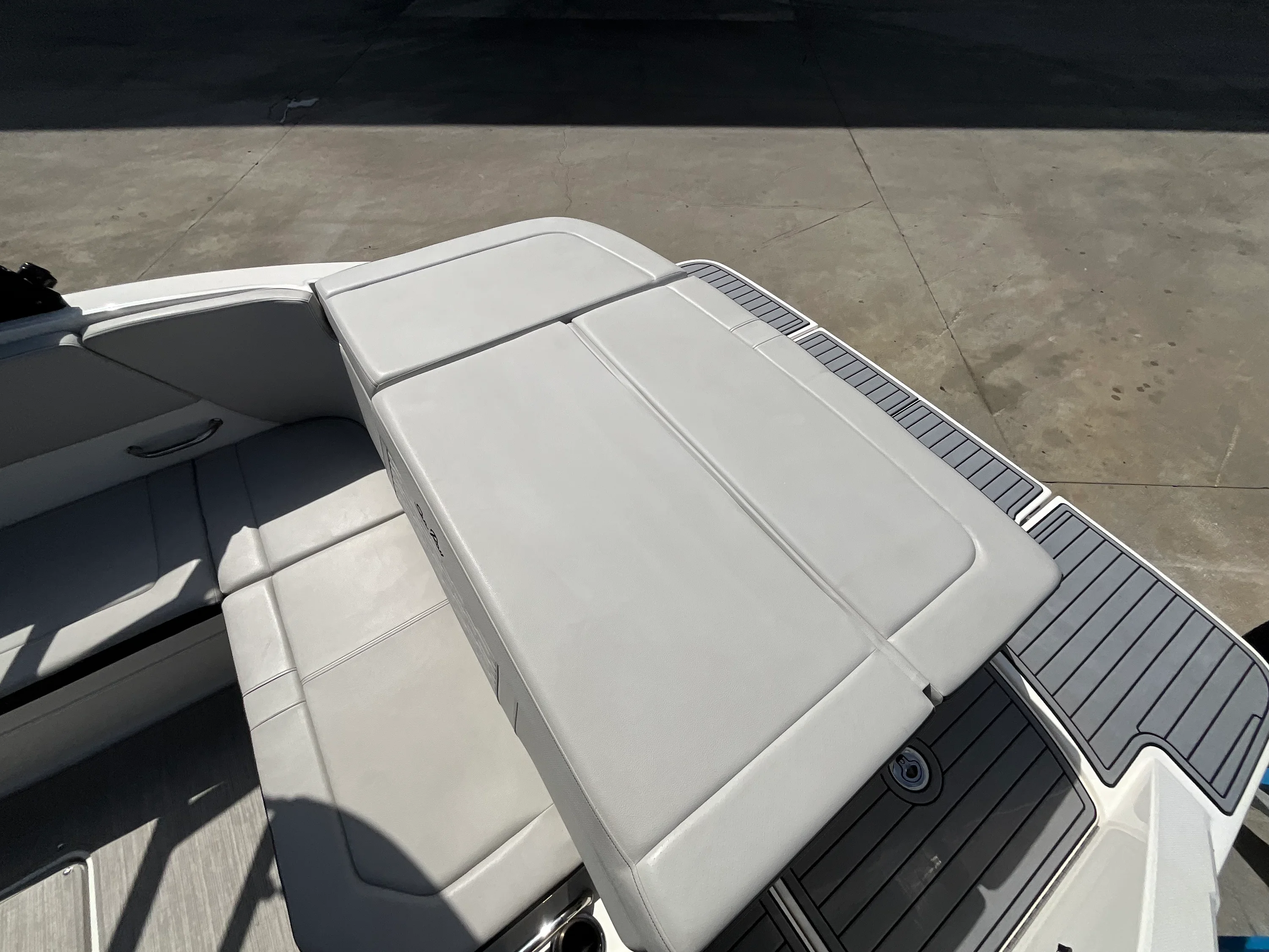 2021 Sea Ray 23 SPX Image Thumbnail #6