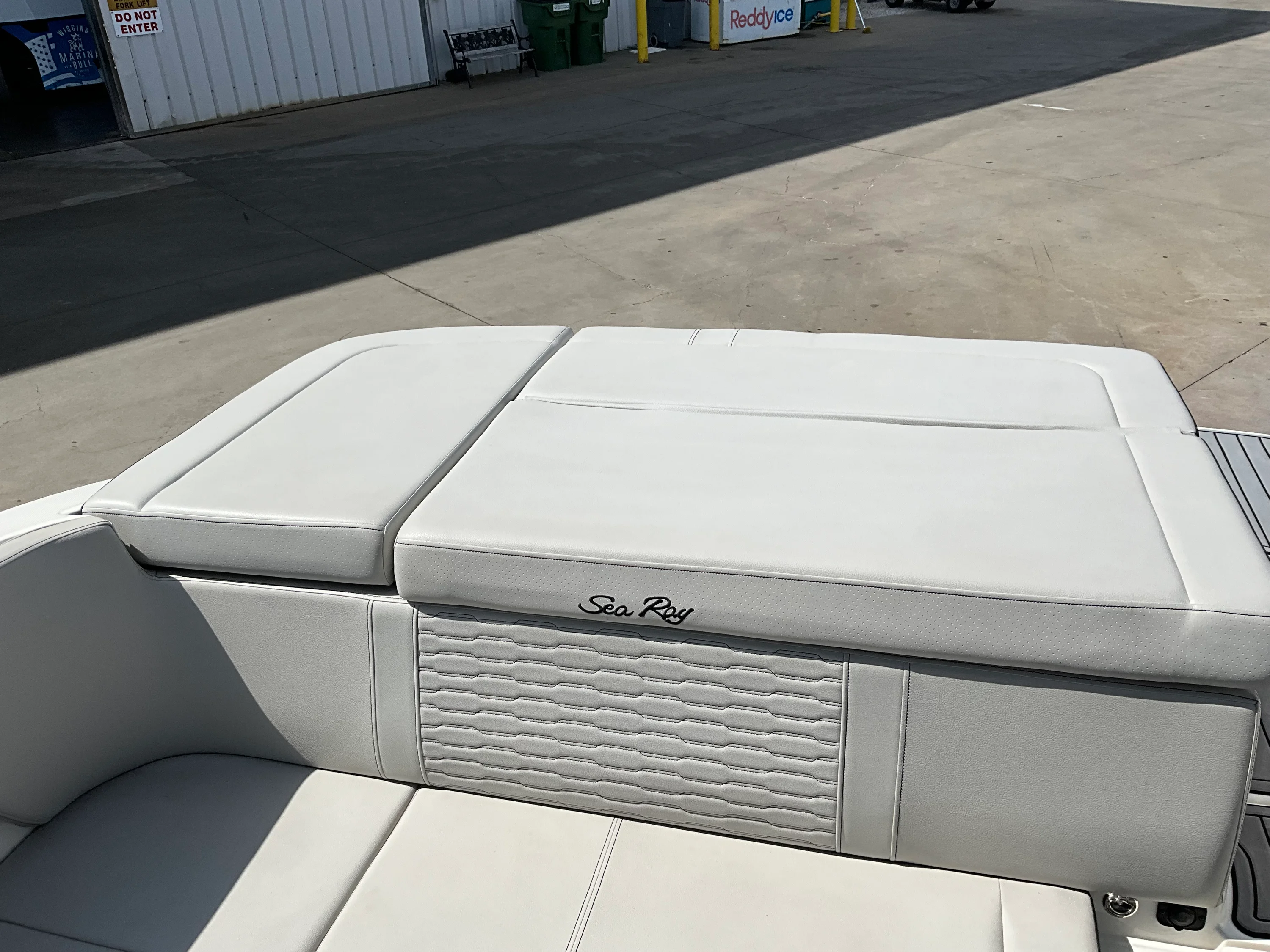 2021 Sea Ray 23 SPX Image Thumbnail #29