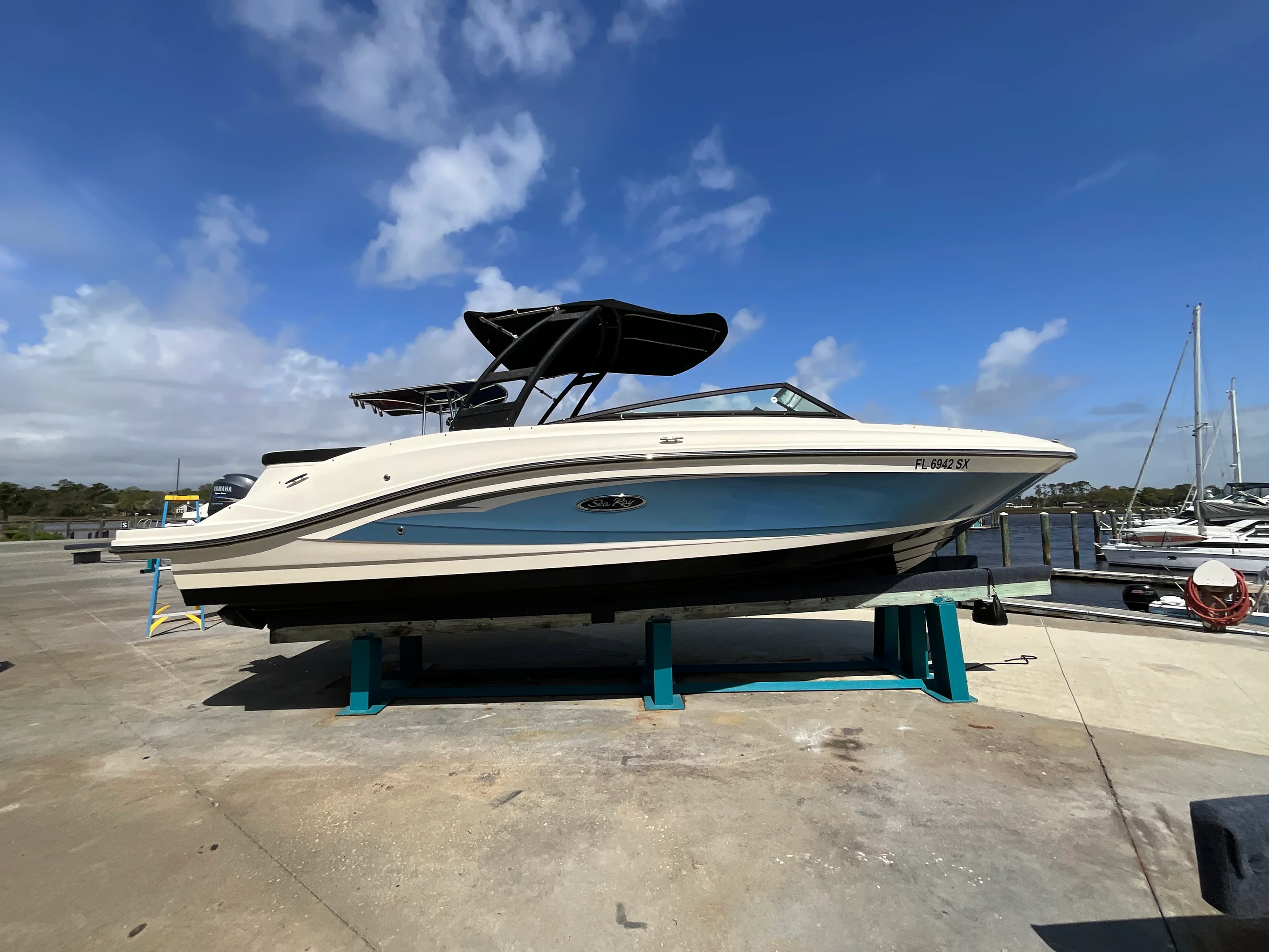 2021 Sea Ray 23 SPX Image Thumbnail #0