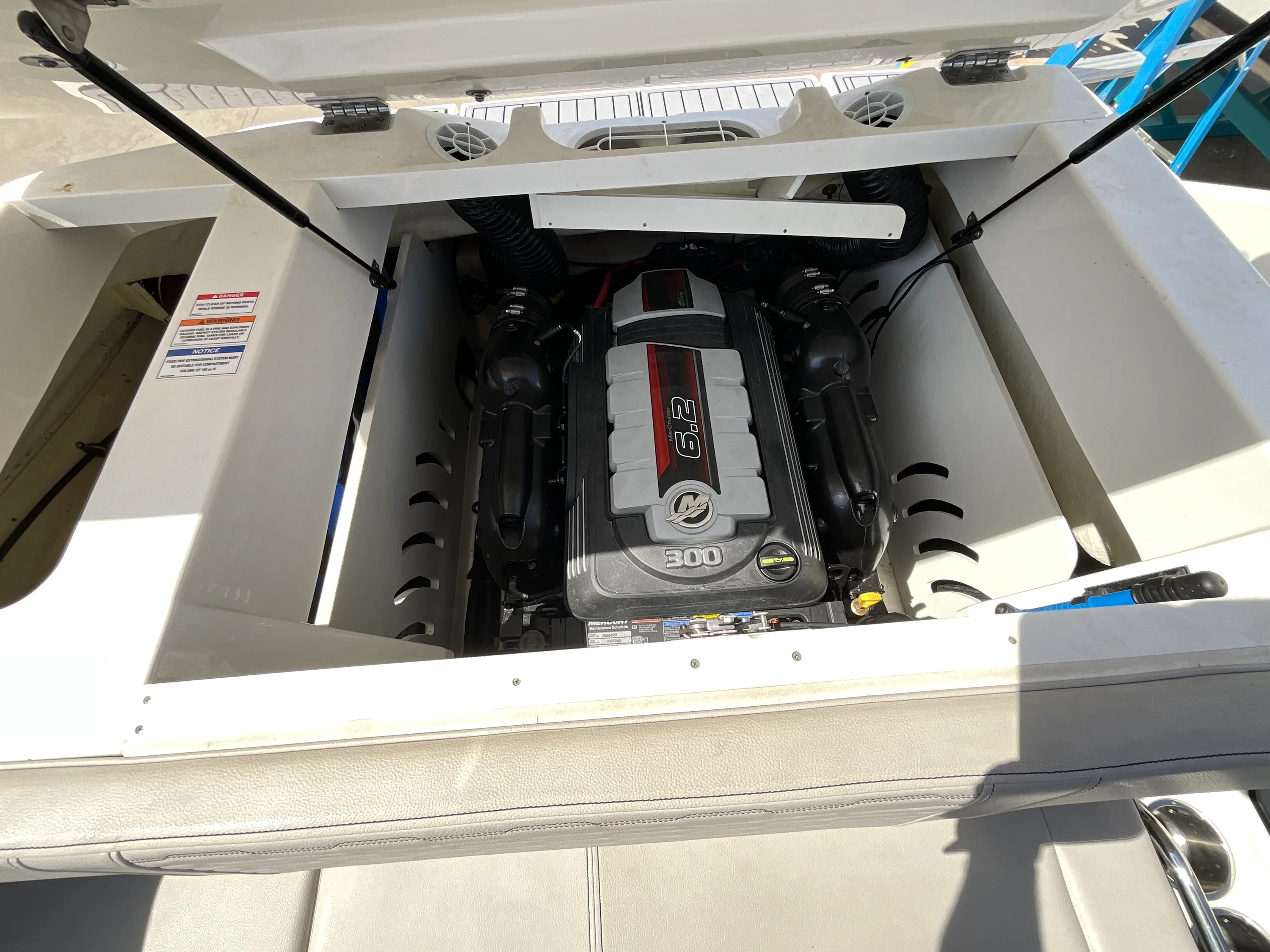 2021 Sea Ray 23 SPX Image Thumbnail #17