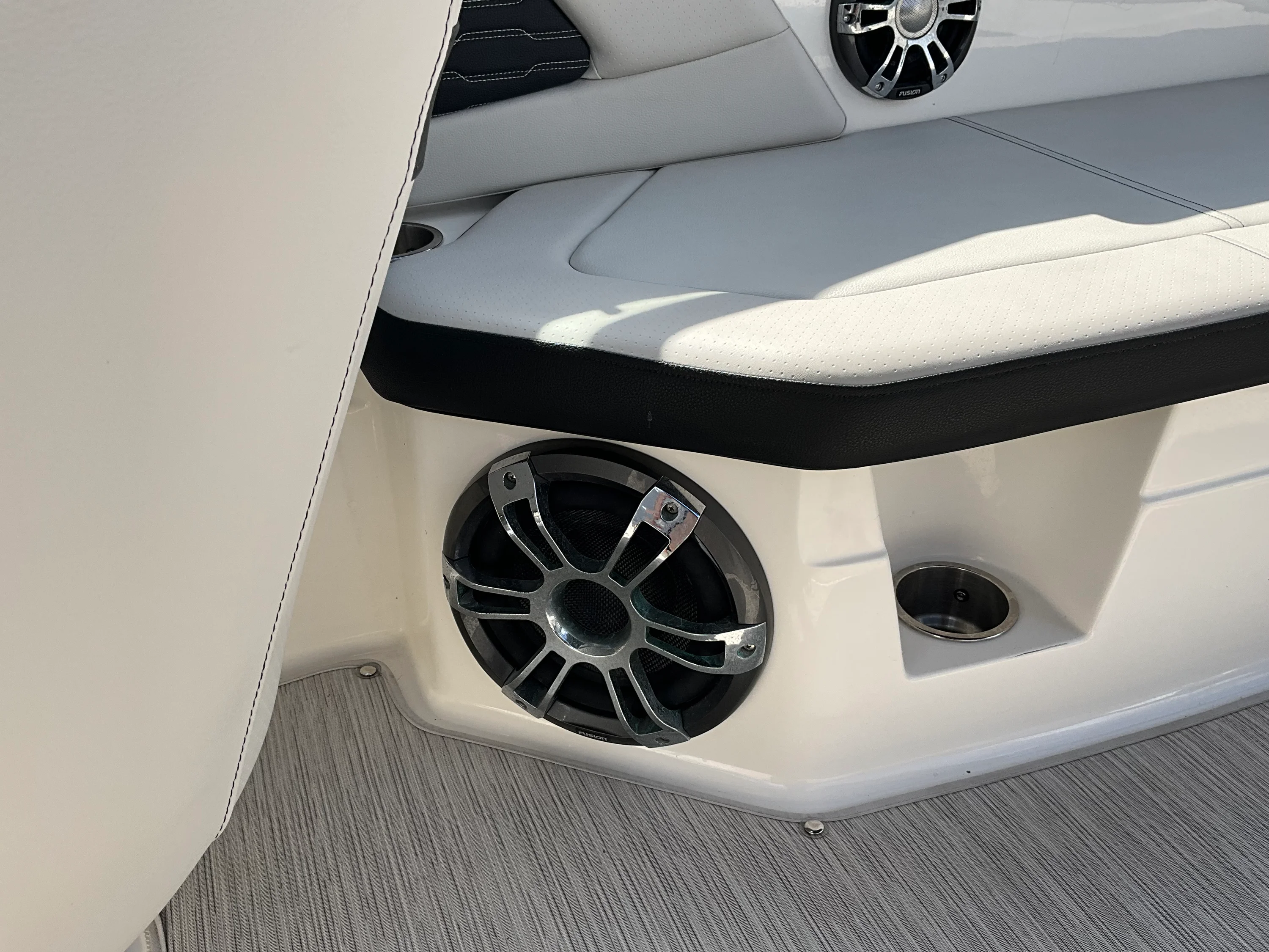 2021 Sea Ray 23 SPX Image Thumbnail #24