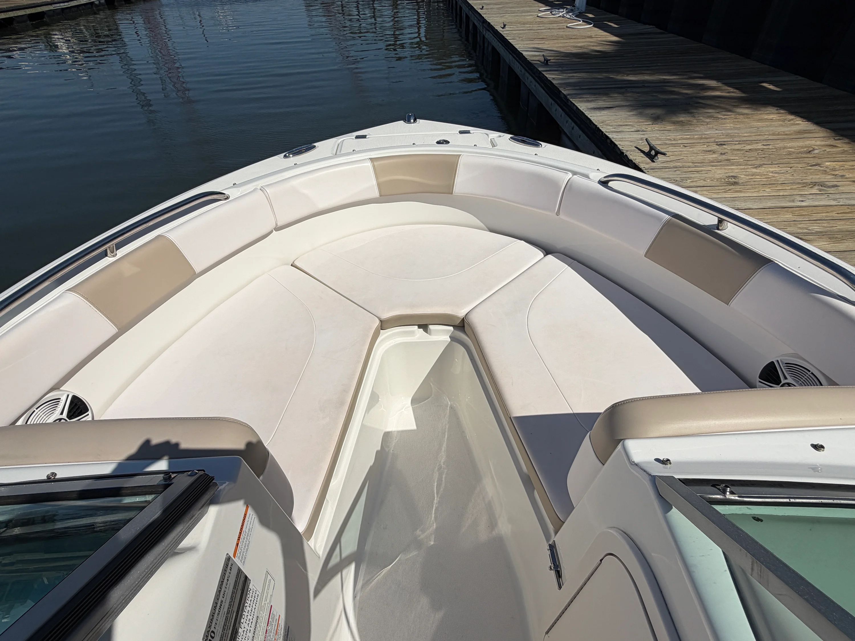 2016 Robalo R227 Image Thumbnail #19