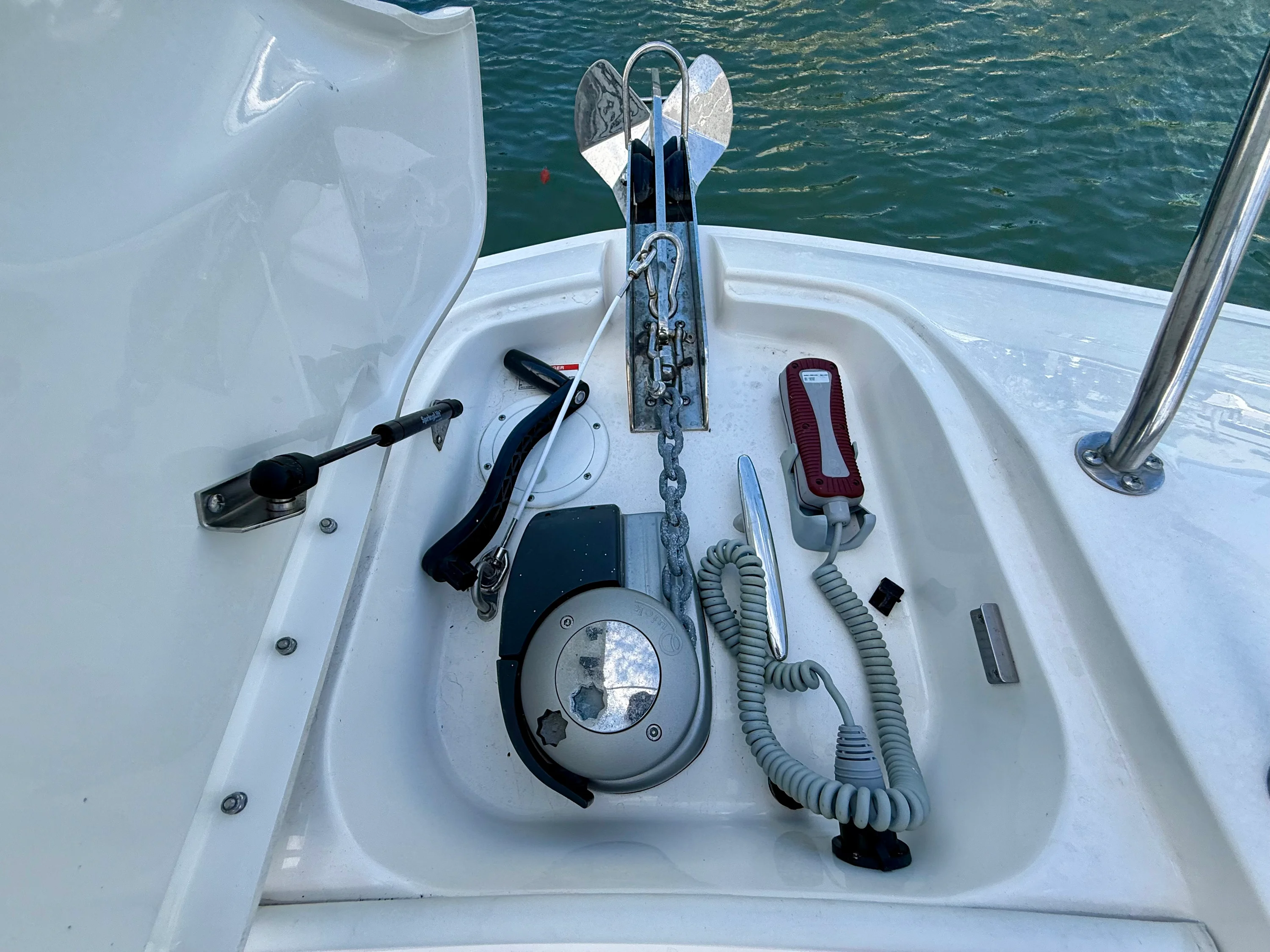 2023 Sea Ray 320 SUNDANCER Image Thumbnail #44