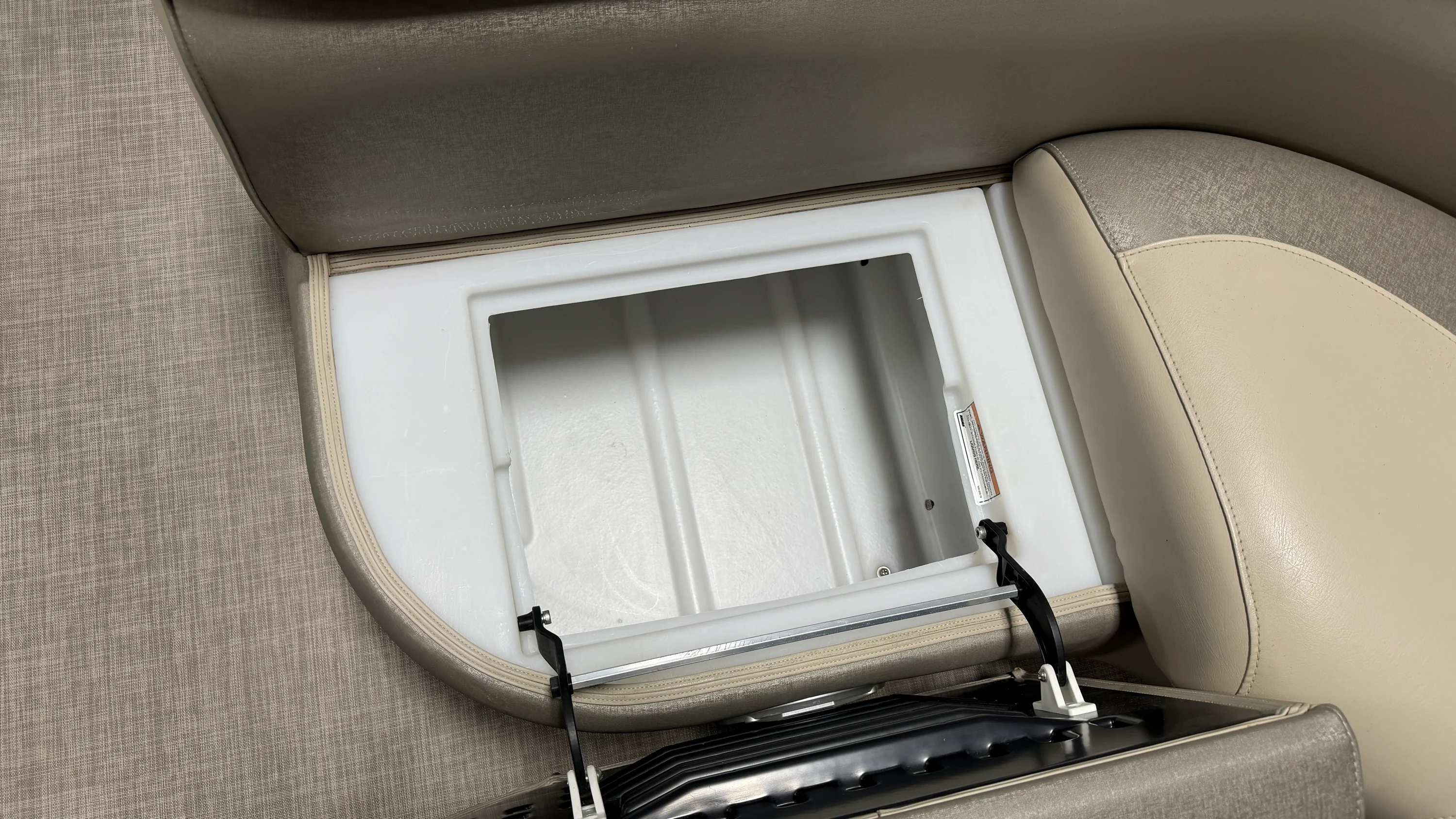 2018 Premier 180 SUNSATION Image Thumbnail #52