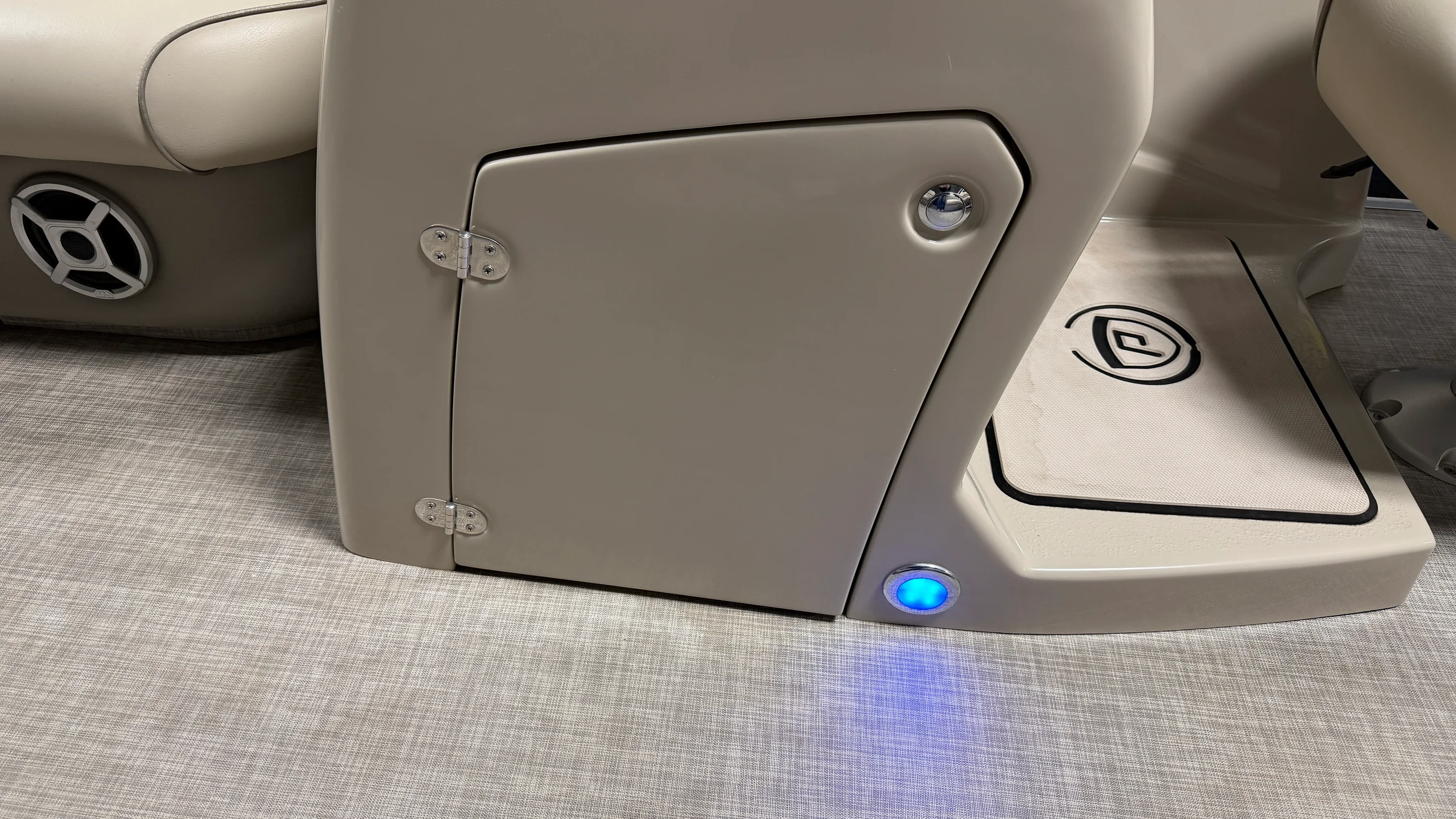 2018 Premier 180 SUNSATION Image Thumbnail #26