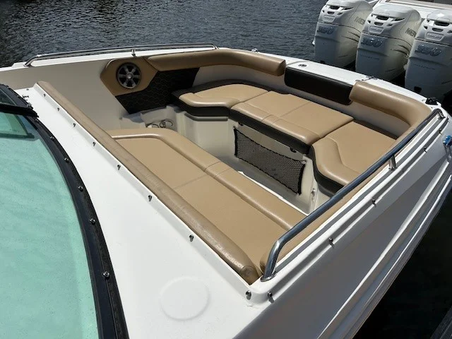 2021 Sea Ray 250 SDX OB Image Thumbnail #3