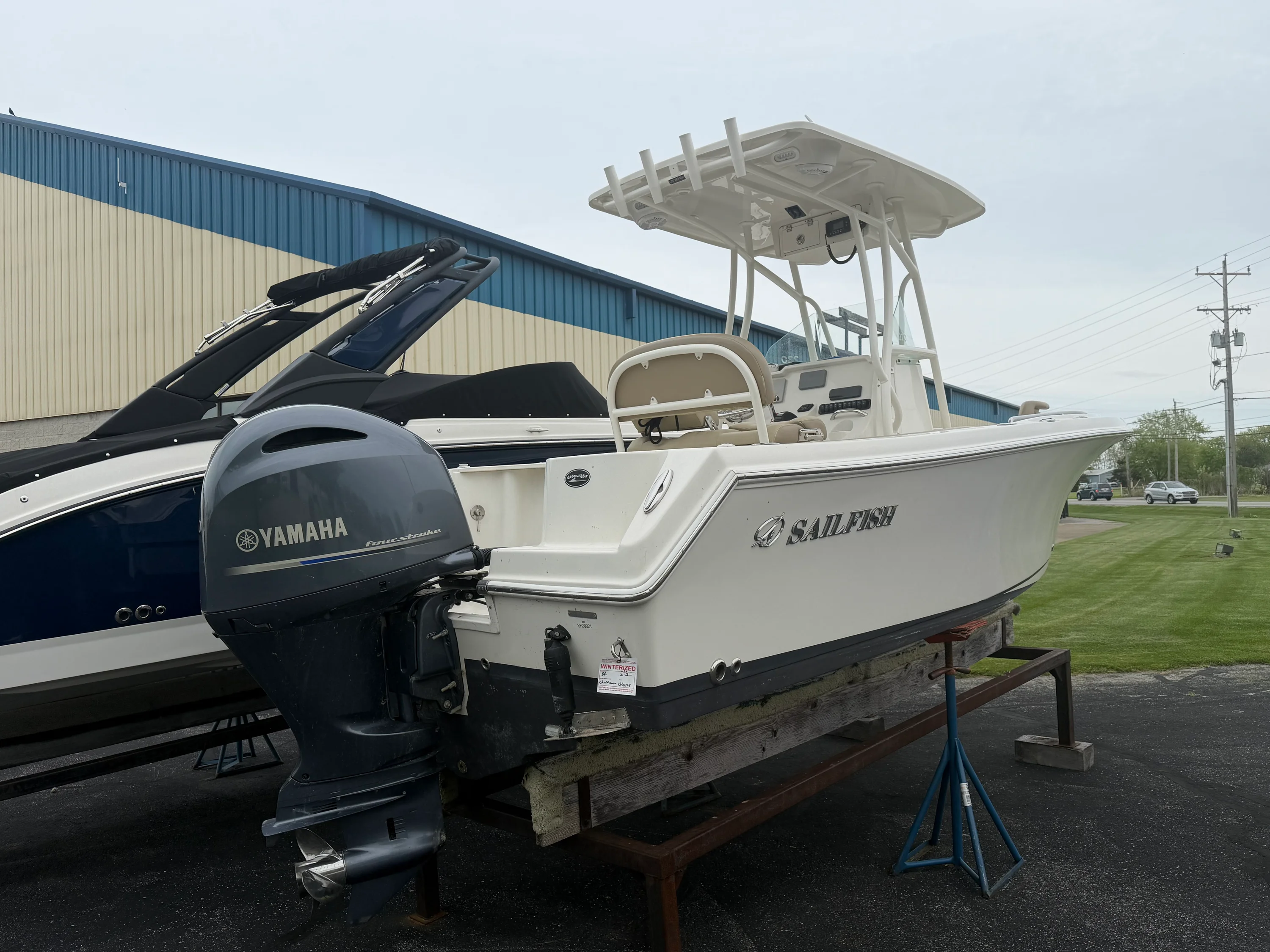 2021 Sailfish 220 CC Image Thumbnail #2