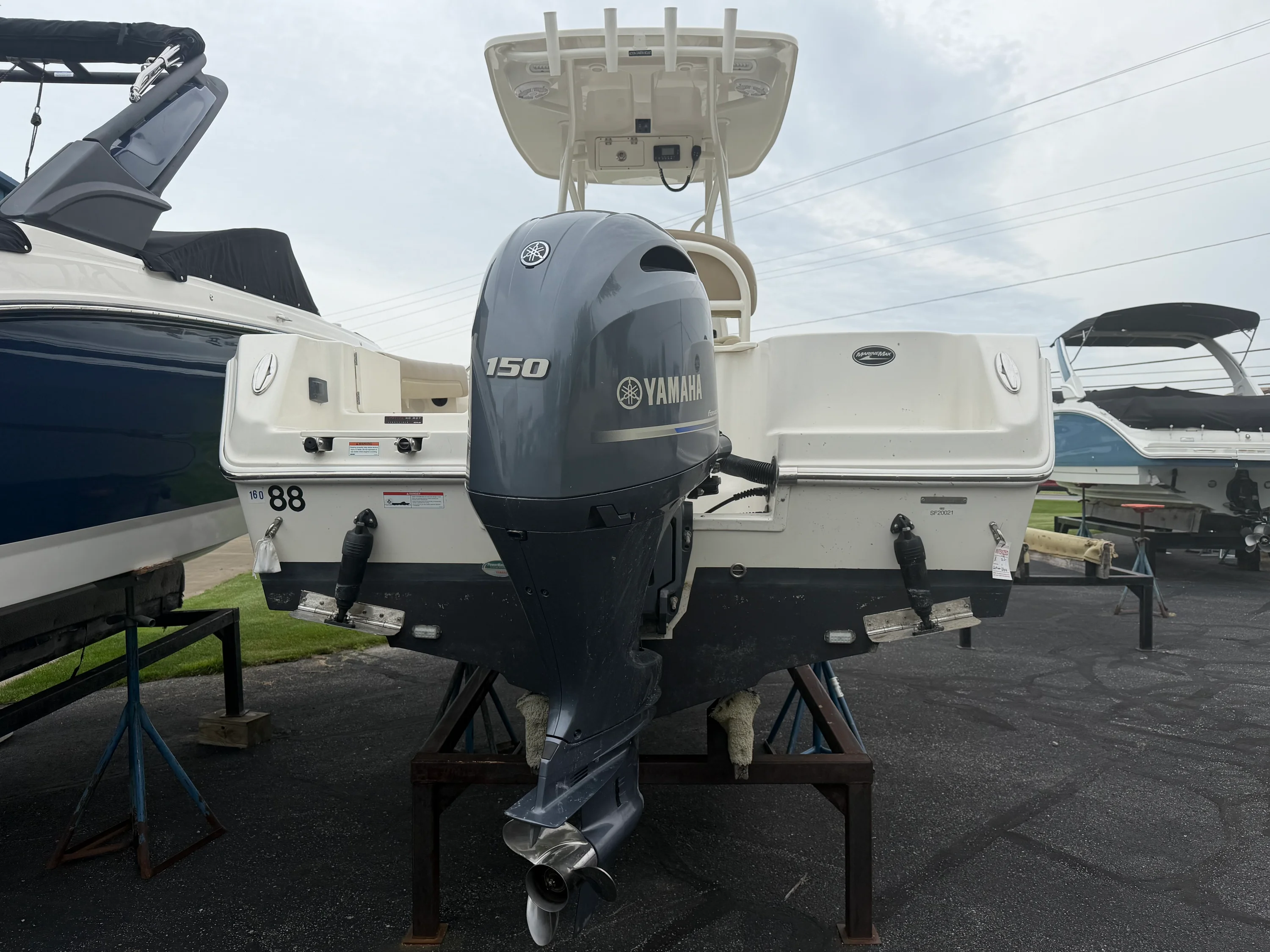 2021 Sailfish 220 CC Image Thumbnail #3