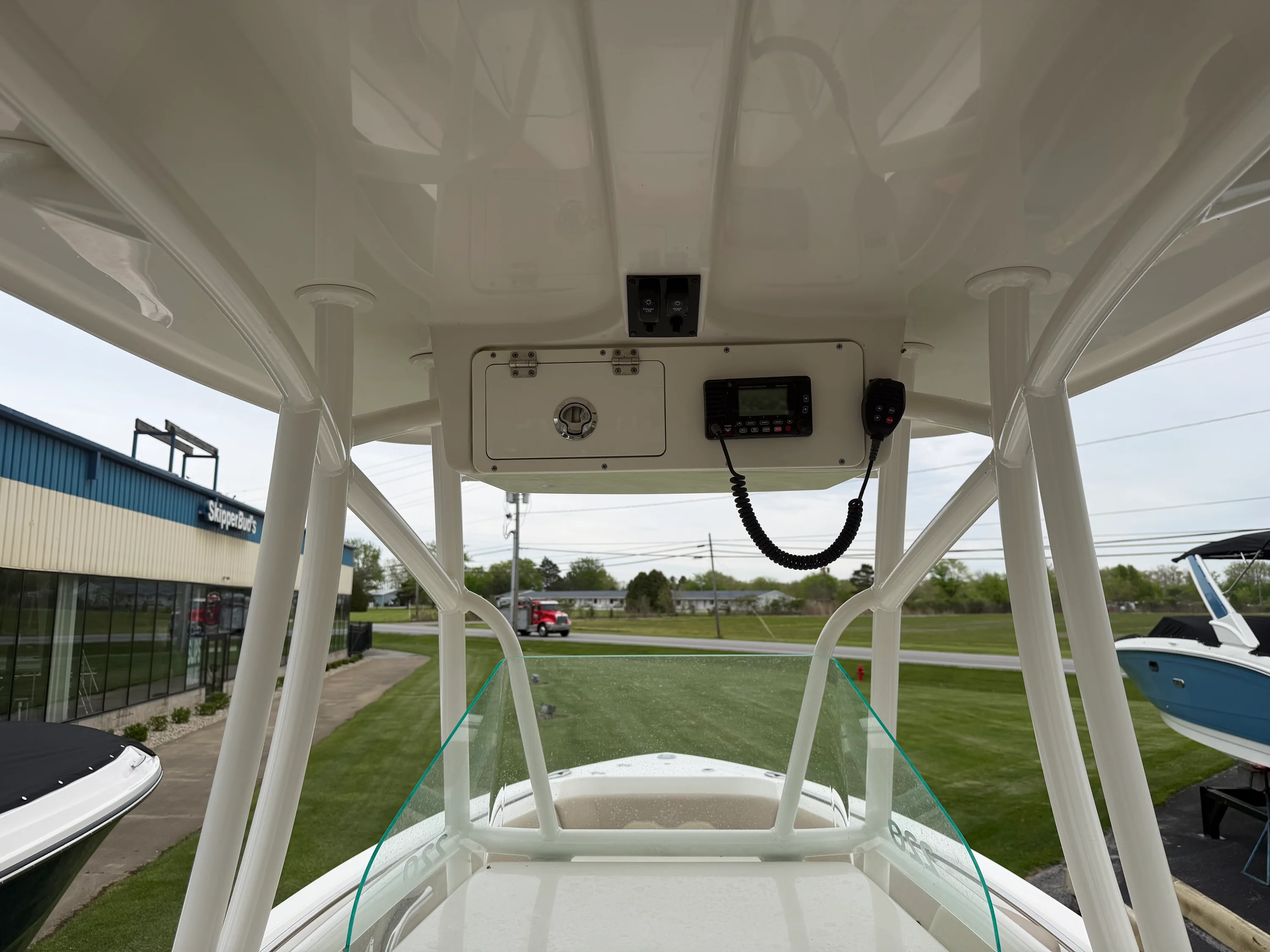 2021 Sailfish 220 CC Image Thumbnail #16