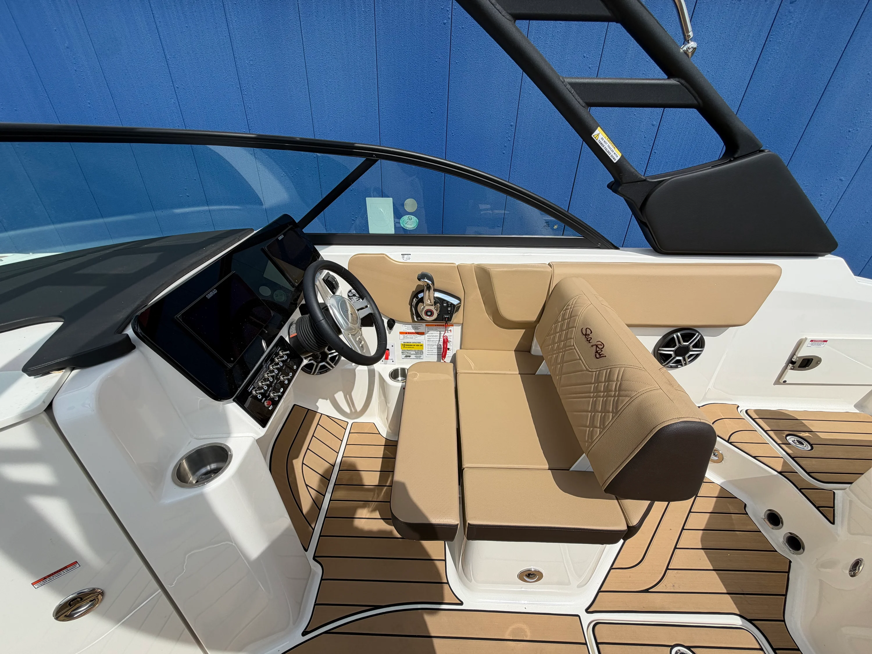 2026 Sea Ray SDX 230 Surf Image Thumbnail #28