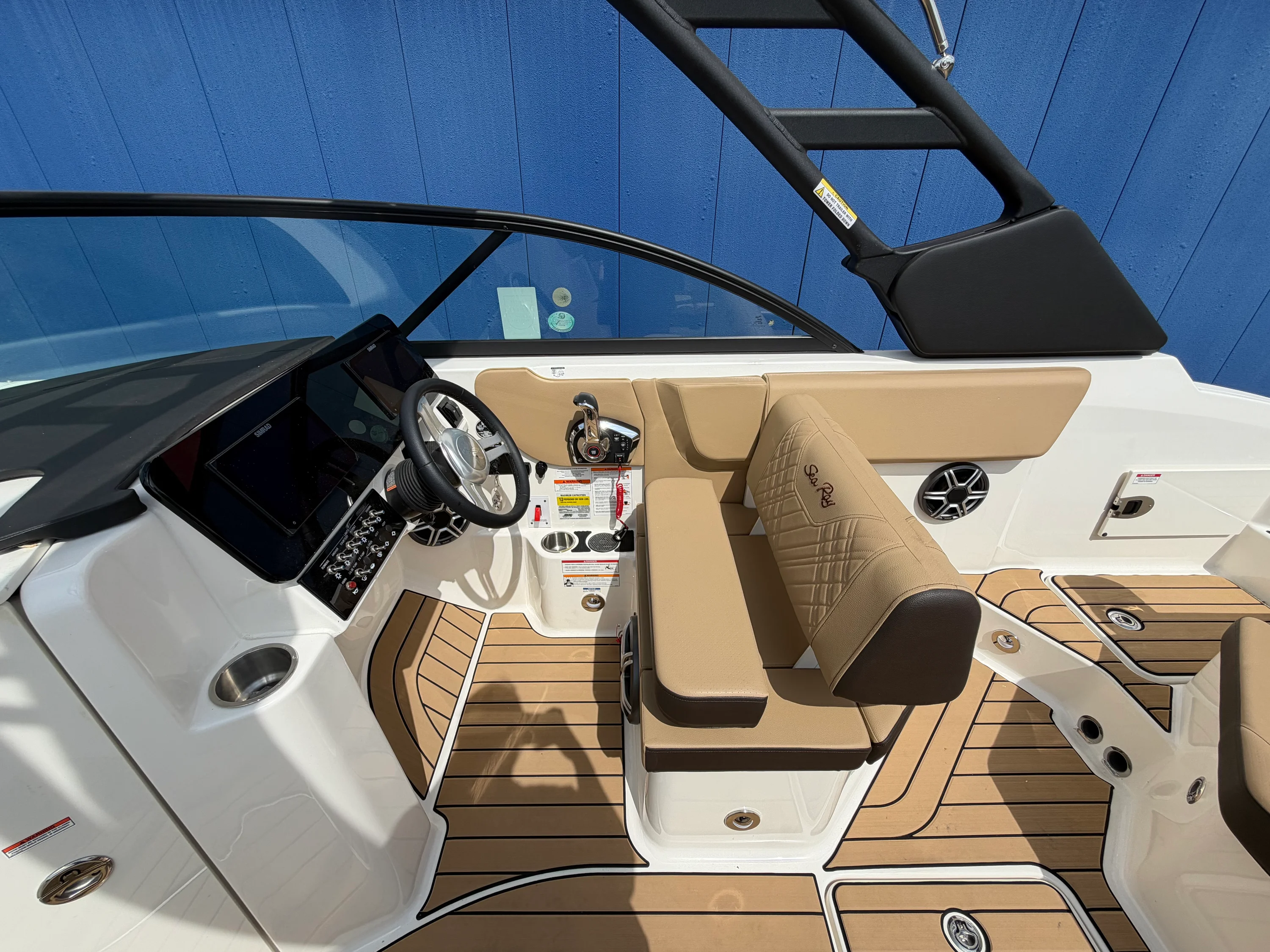 2026 Sea Ray SDX 230 Surf Image Thumbnail #29