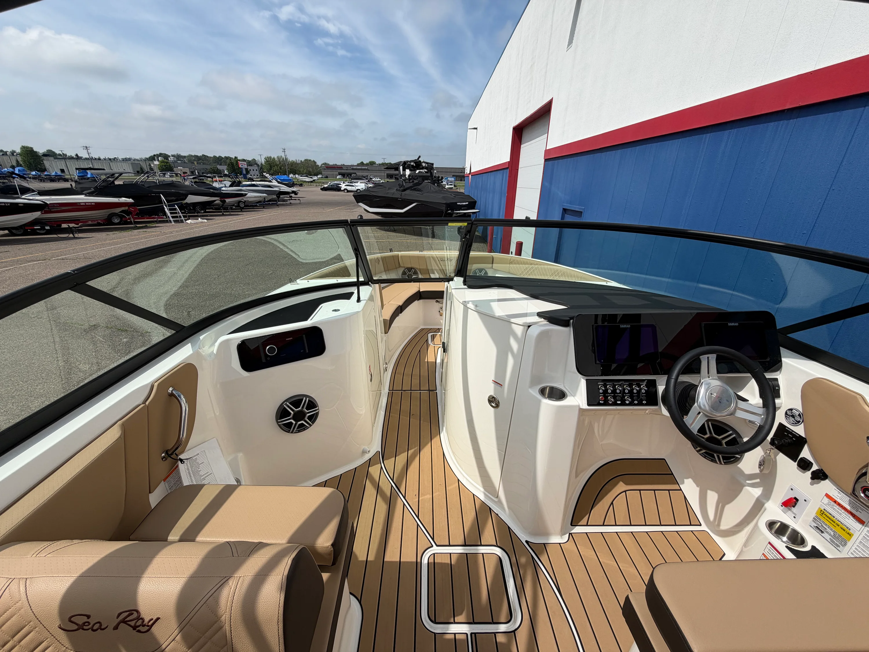2026 Sea Ray SDX 230 Surf Image Thumbnail #33