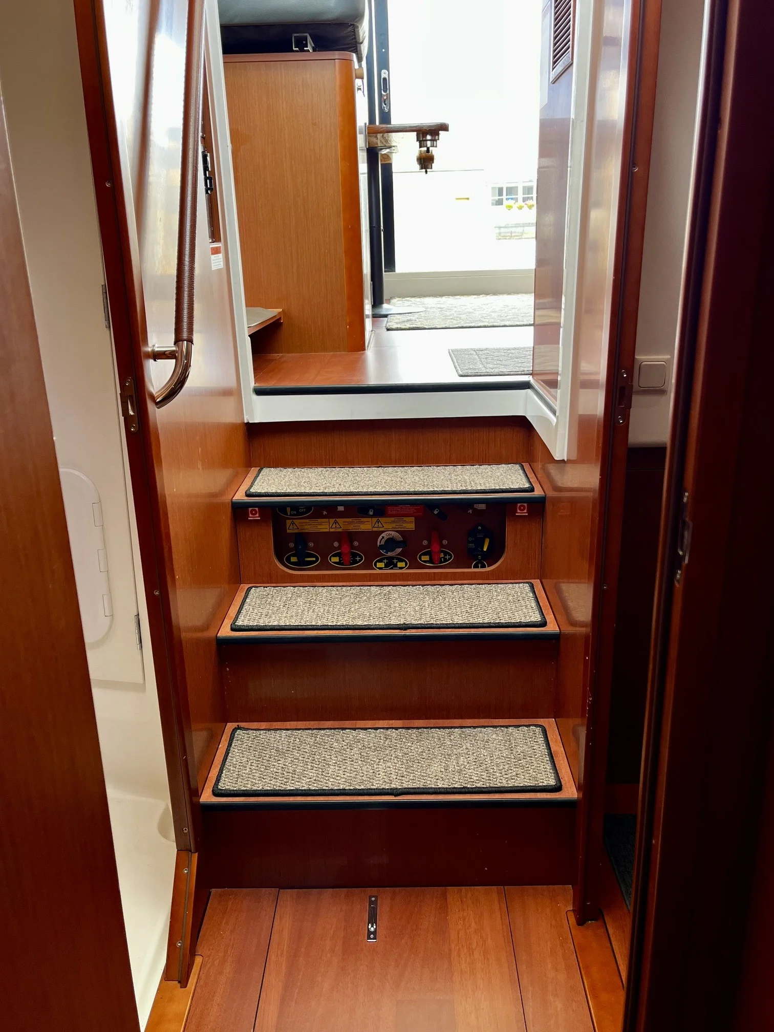 2017 Beneteau SWIFT TRAWLER 34 Image Thumbnail #34