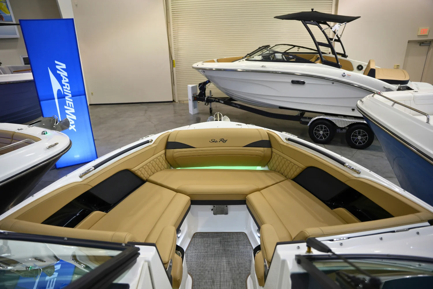 2025 Sea Ray SLX 260 Surf Image Thumbnail #33