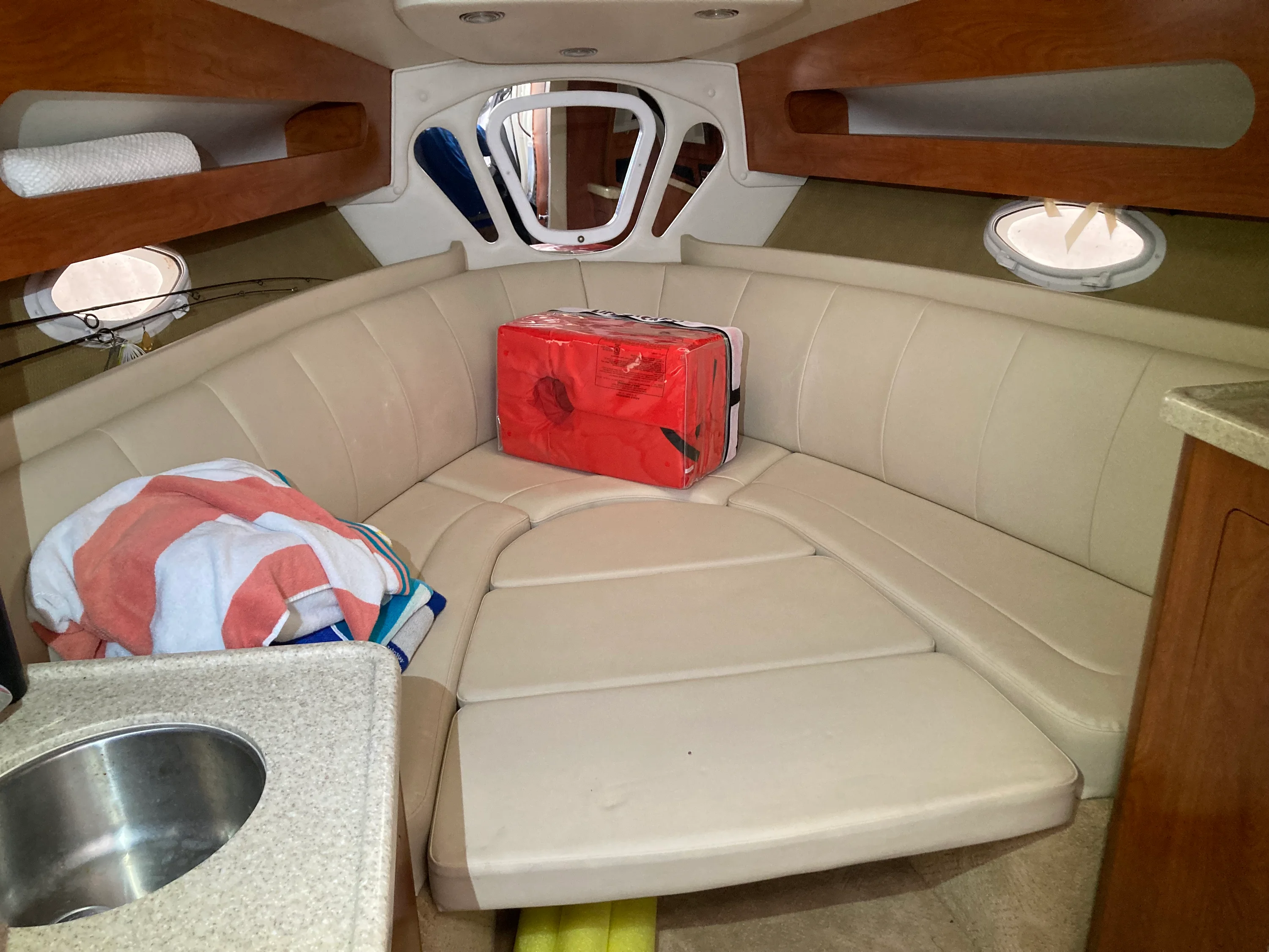 2007 Rinker 280 EXPRESS CRUISER Image Thumbnail #31