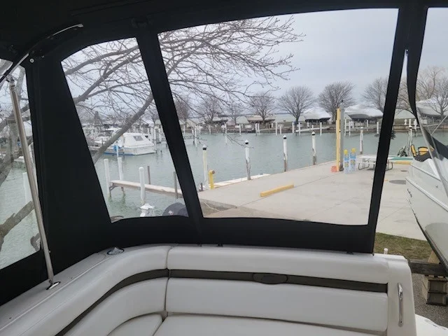 2007 Rinker 280 EXPRESS CRUISER Image Thumbnail #8