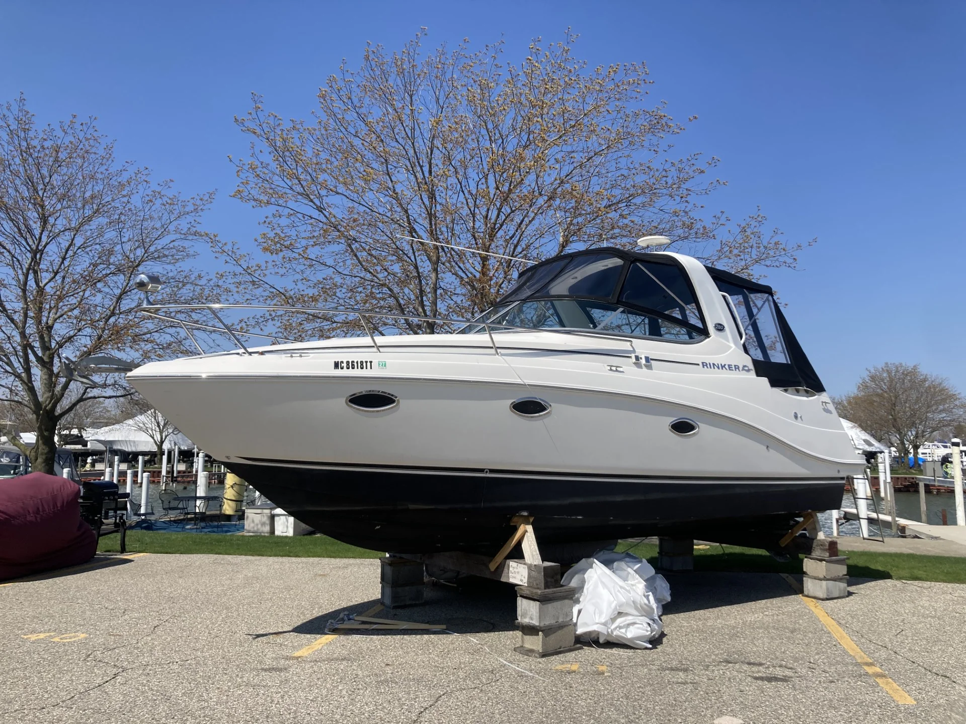 2007 Rinker 280 EXPRESS CRUISER Image Thumbnail #1