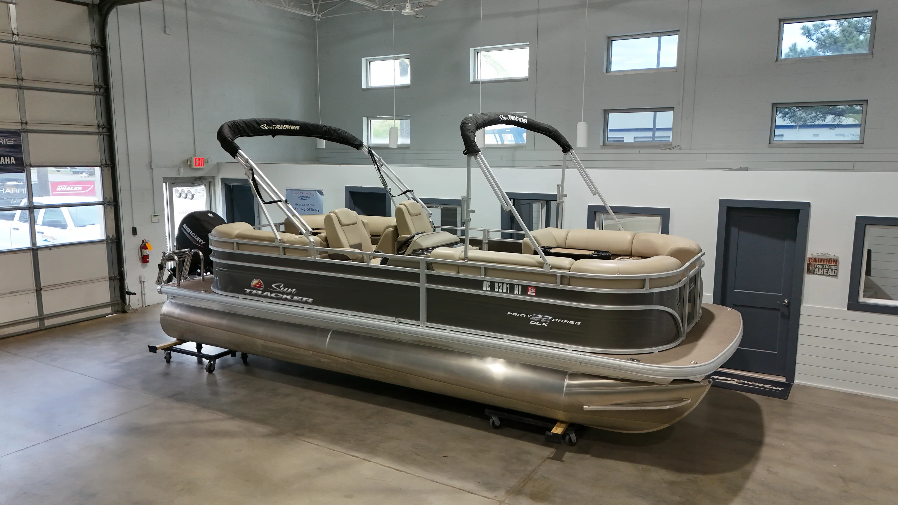 2025 Tracker PARTY BARGE 22 Image Thumbnail #1