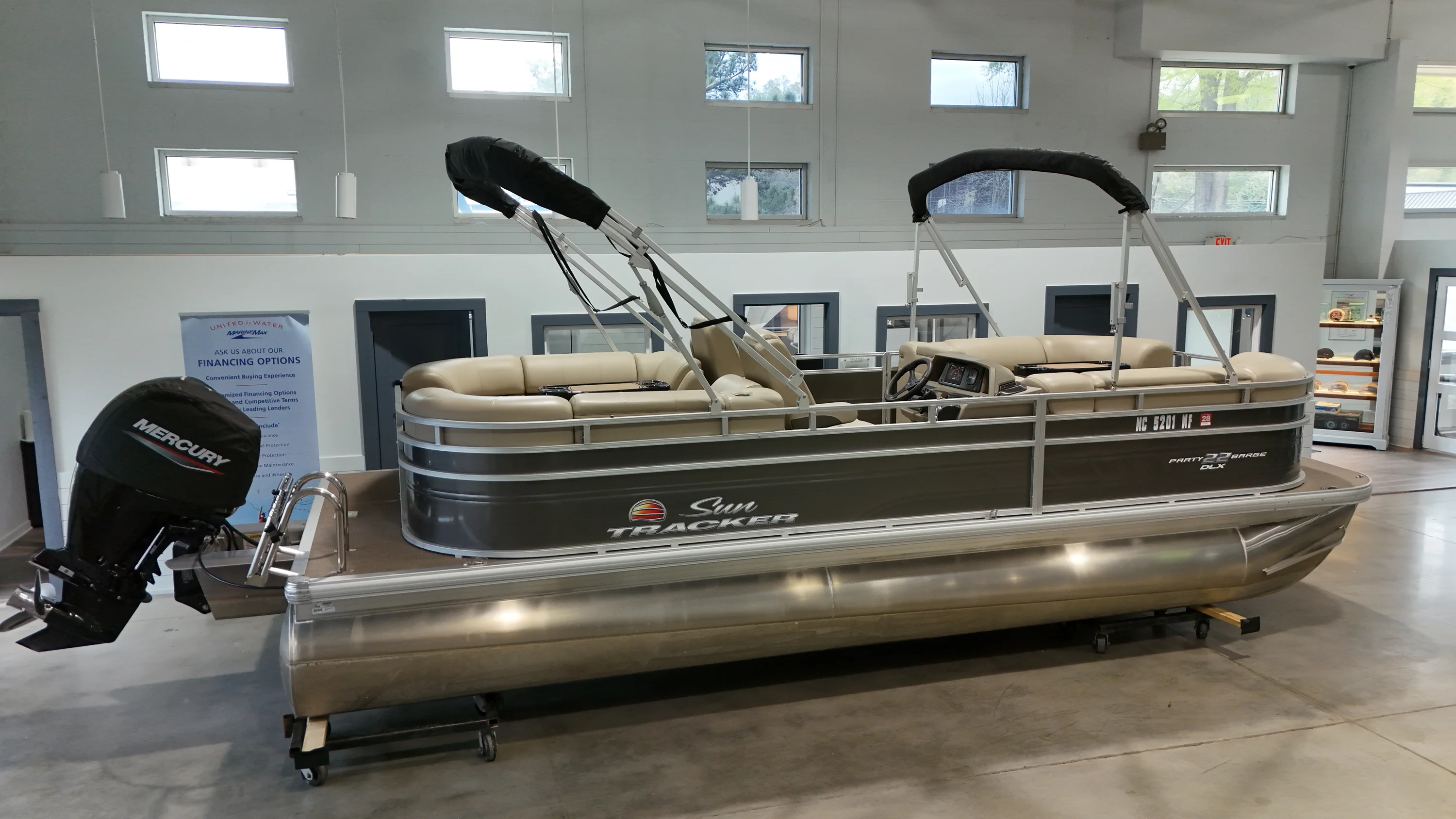 2025 Tracker PARTY BARGE 22 Image Thumbnail #7