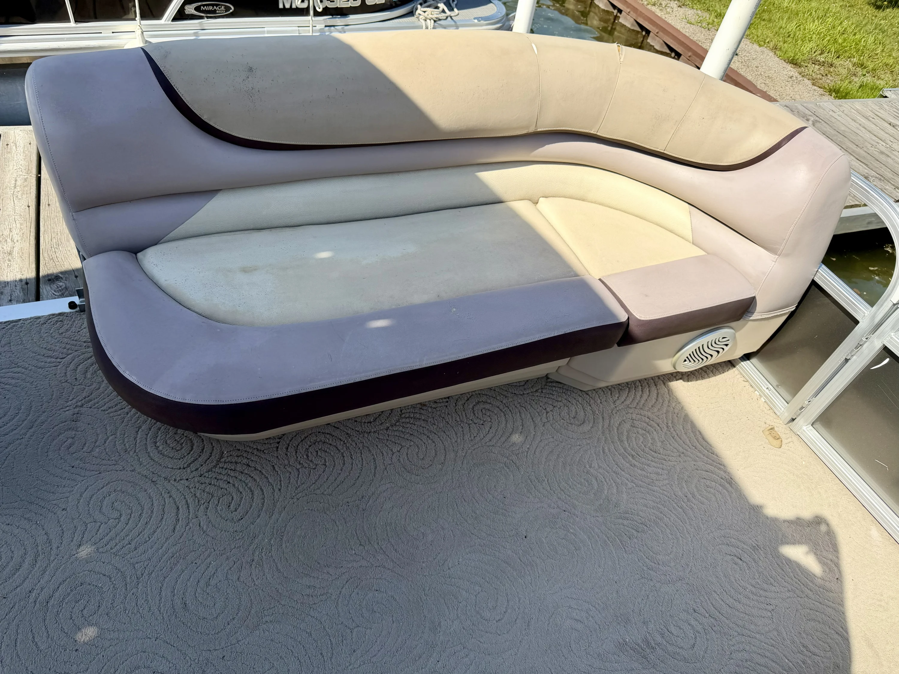 2015 Tracker PARTY BARGE 20 Image Thumbnail #14