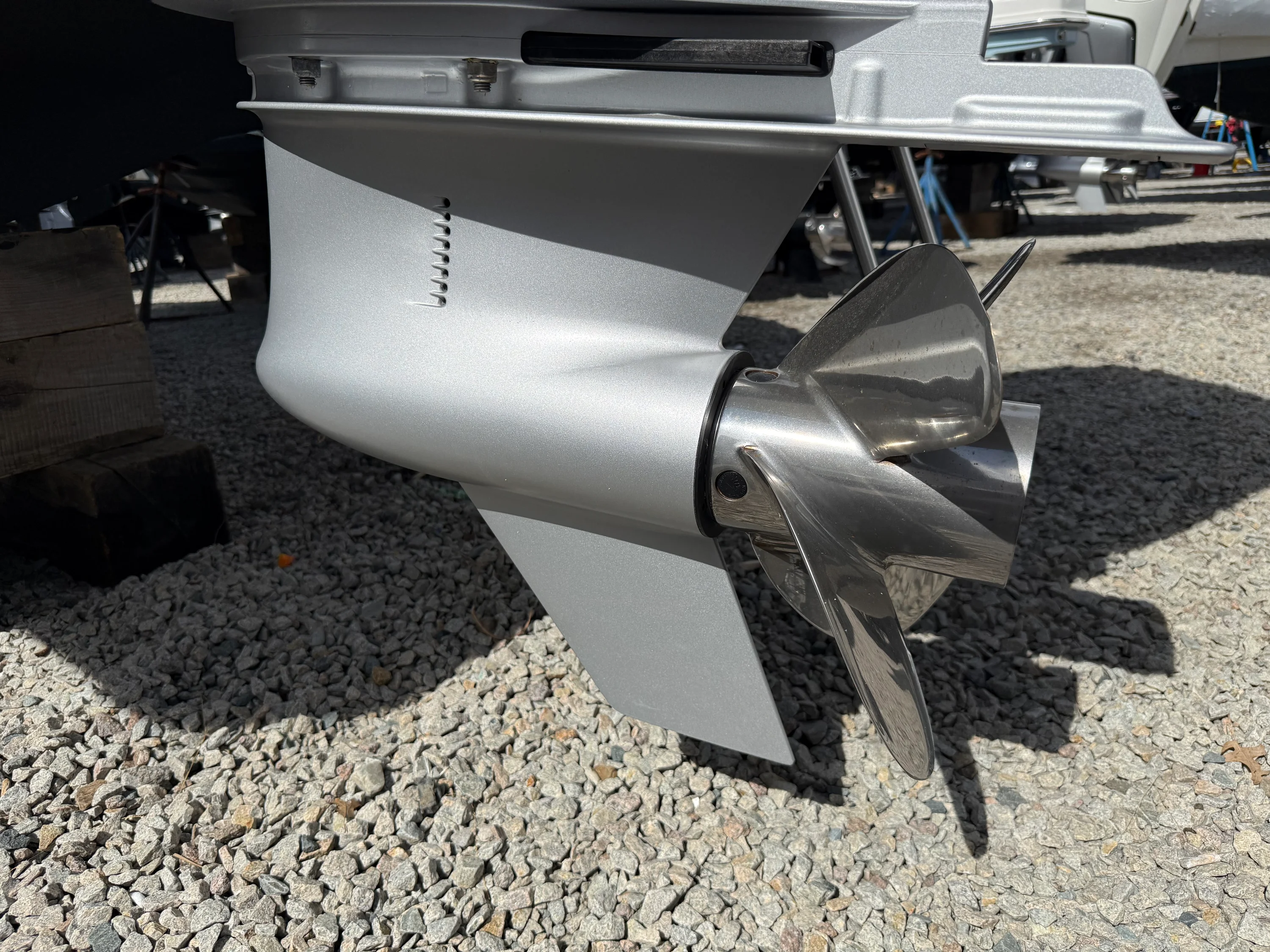 2024 Sea Ray 250 SDX OB Image Thumbnail #5