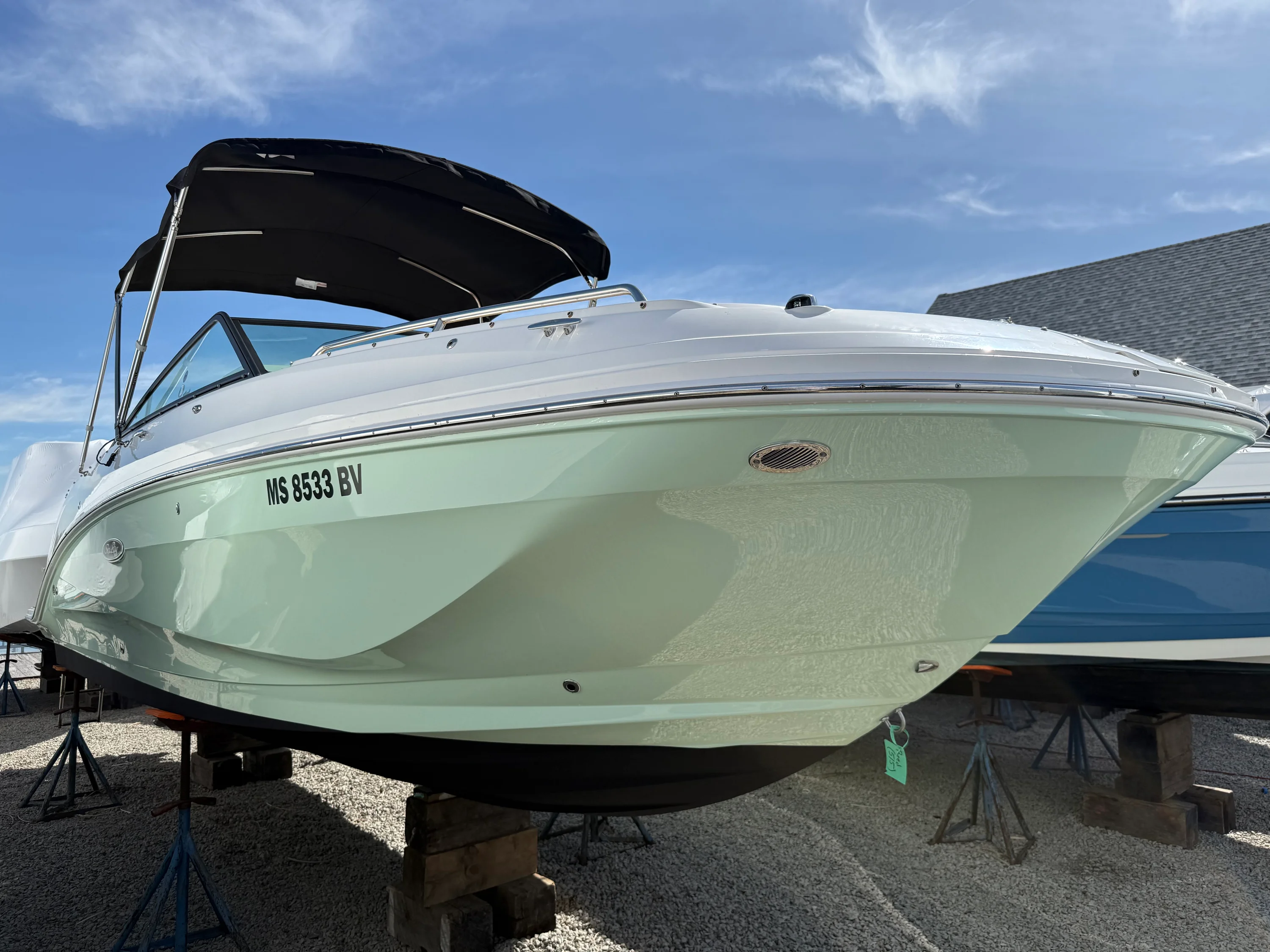 2024 Sea Ray 250 SDX OB Image Thumbnail #0