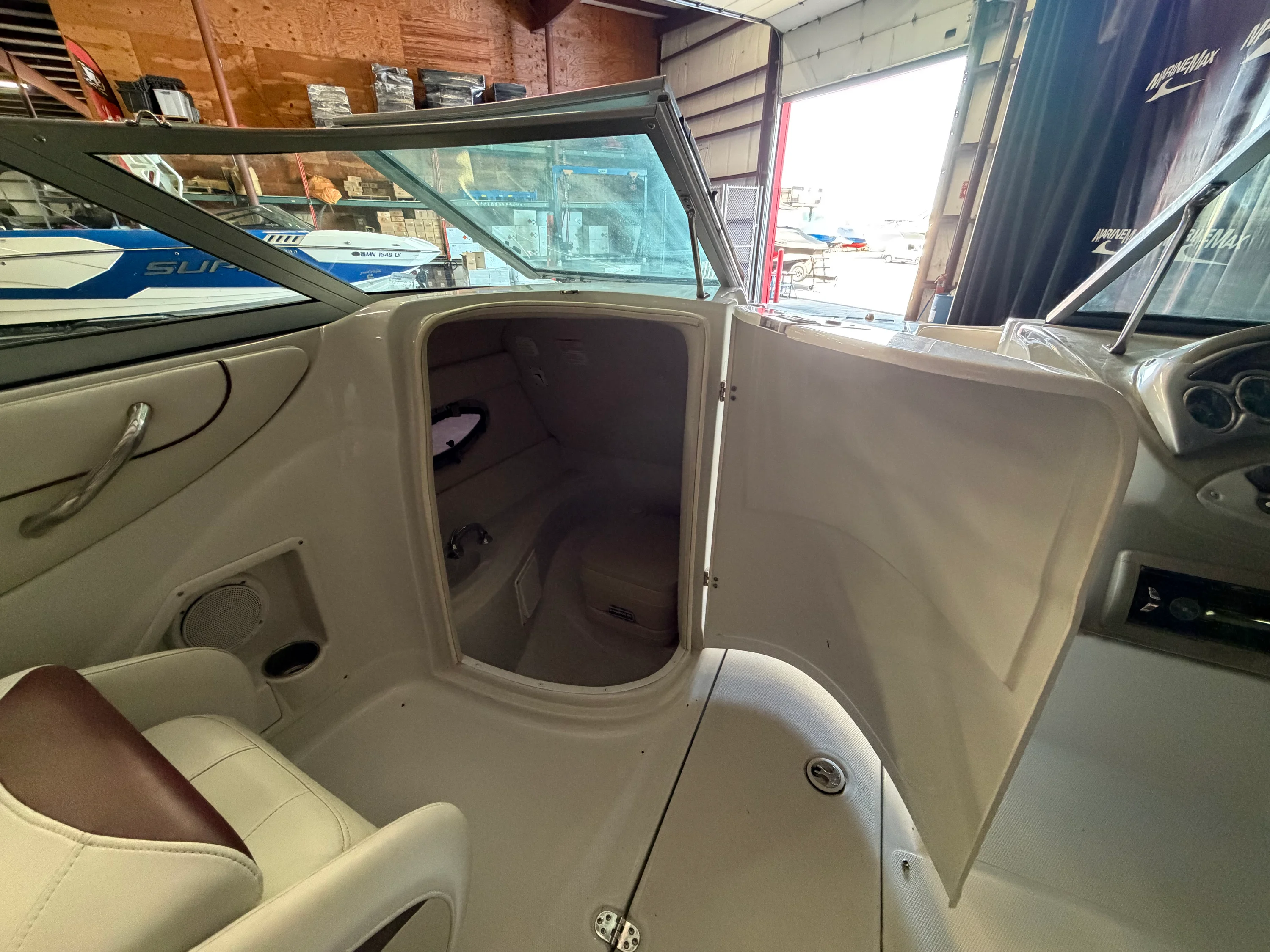 2007 Crownline 220 EX Image Thumbnail #27