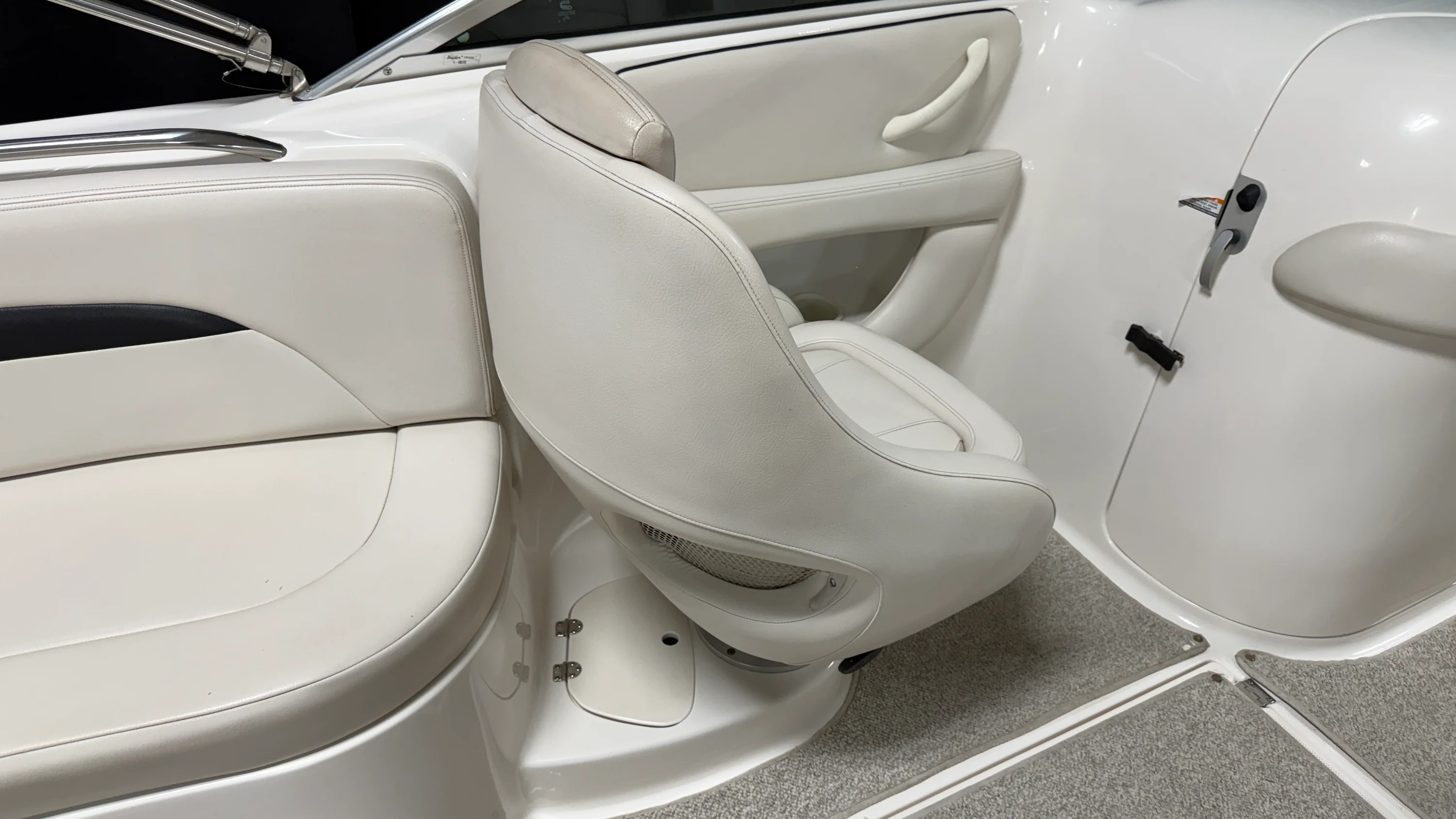 2003 Chaparral 263 Image Thumbnail #38