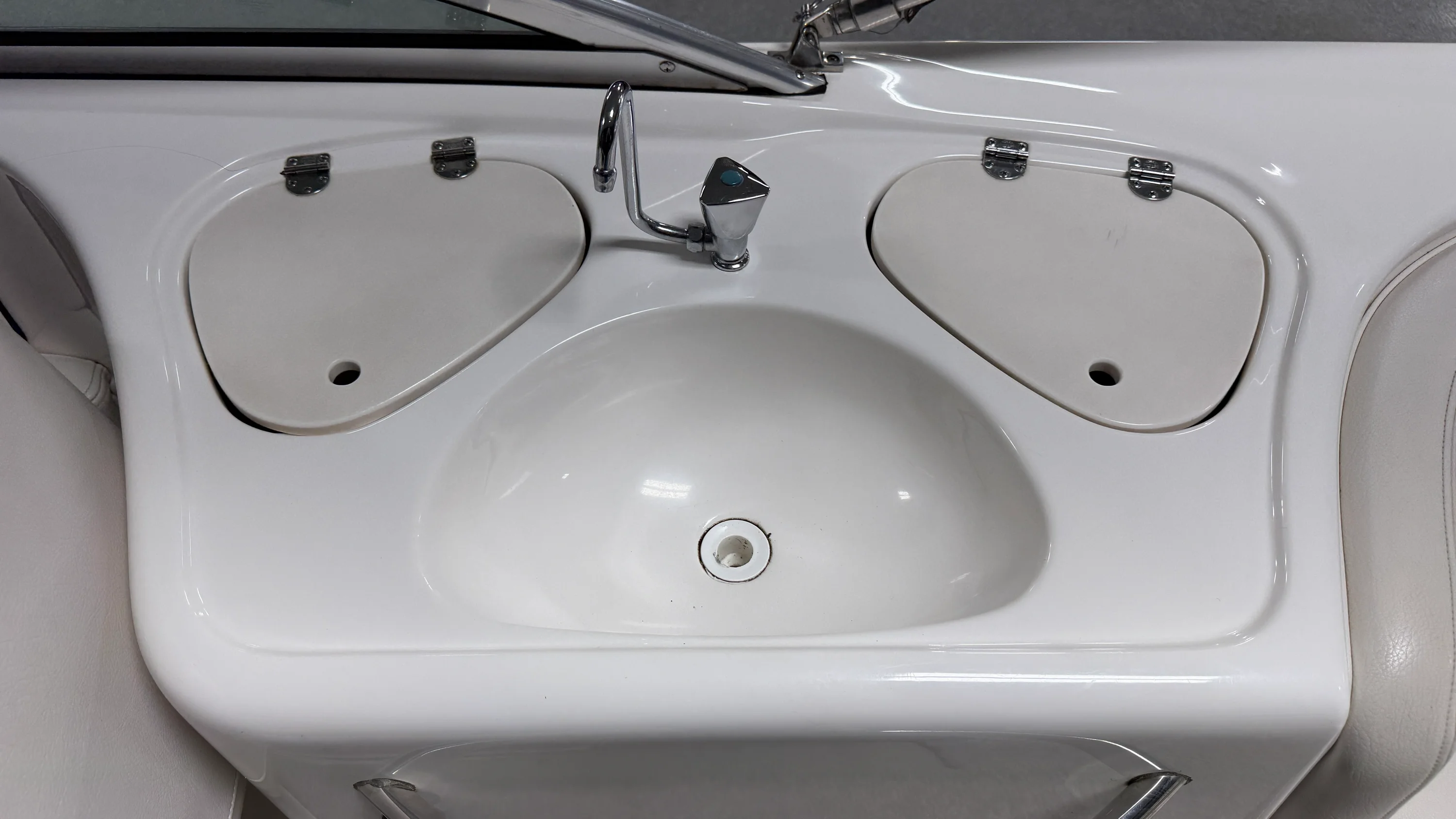 2003 Chaparral 263 Image Thumbnail #31