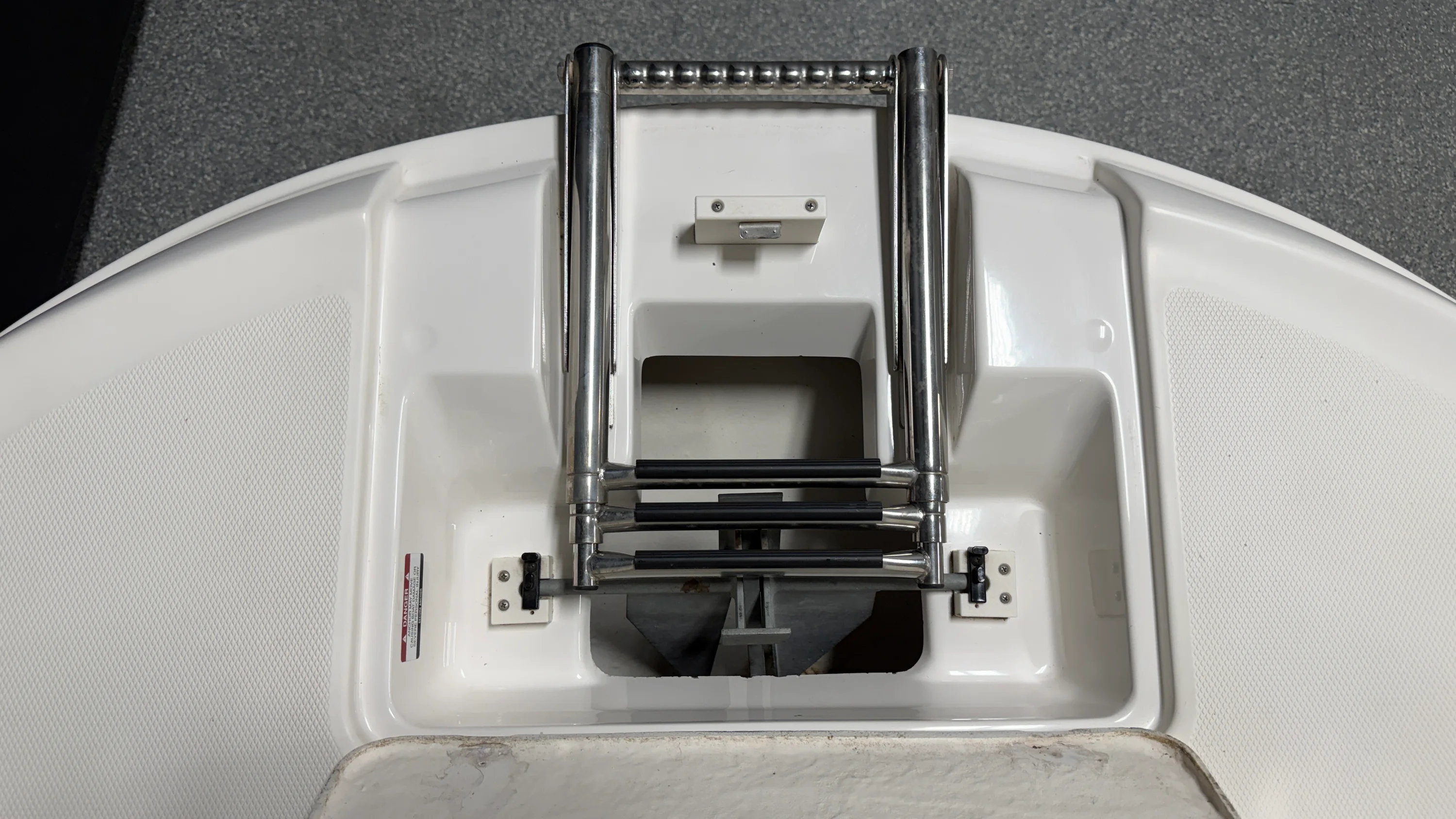 2003 Chaparral 263 Image Thumbnail #84