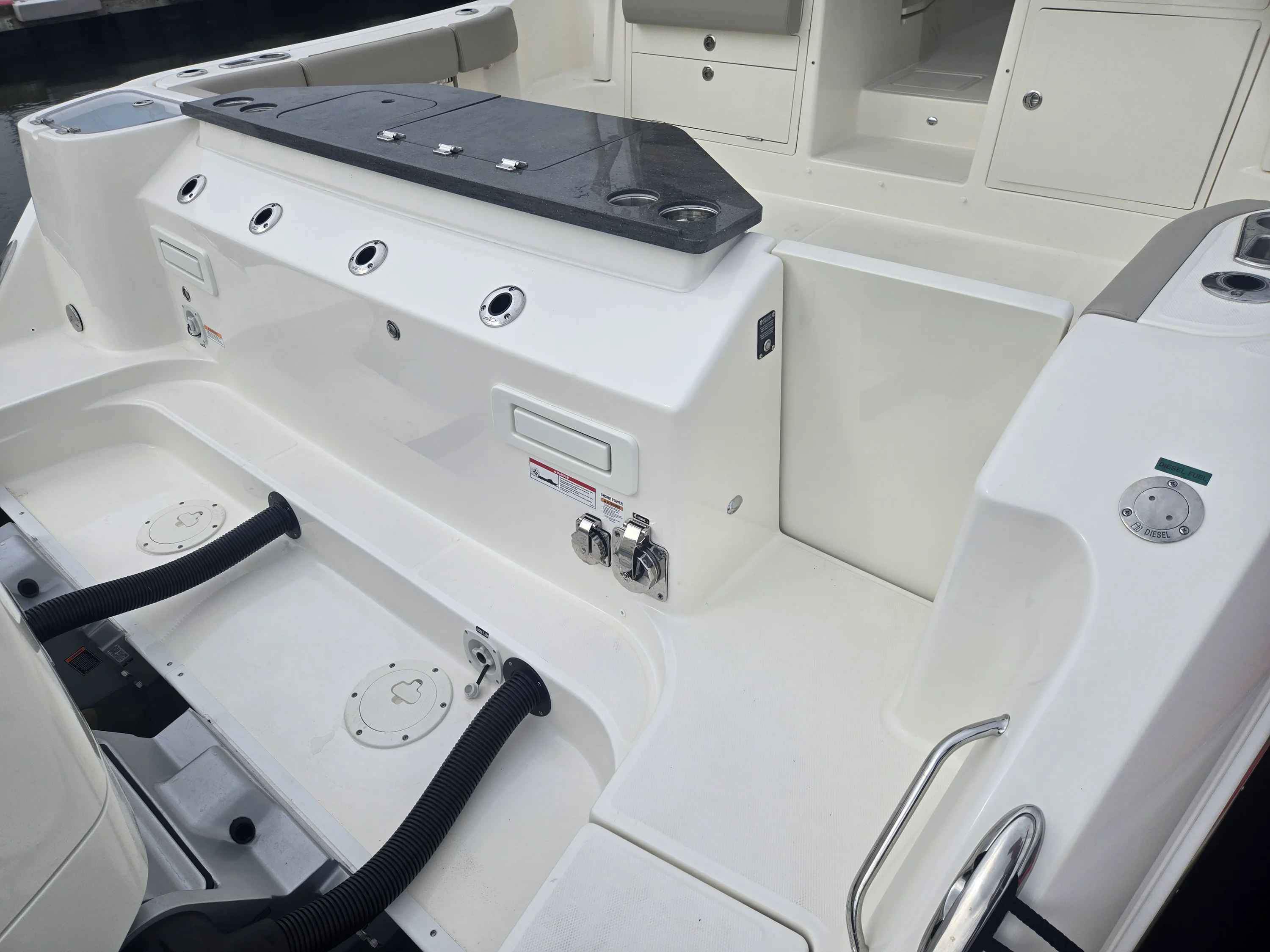2026 Boston Whaler 365 Conquest Image Thumbnail #8