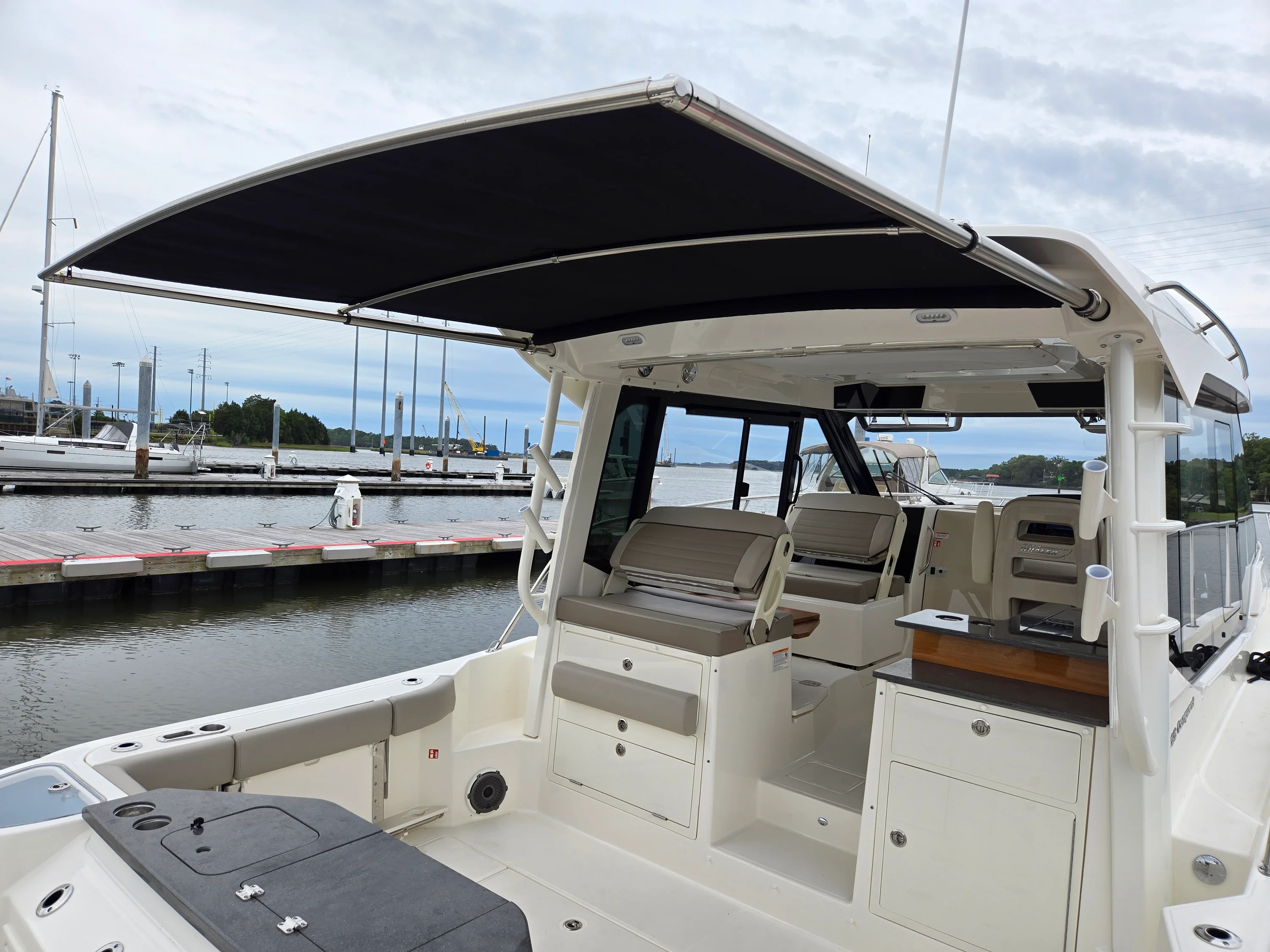 2026 Boston Whaler 365 Conquest Image Thumbnail #15