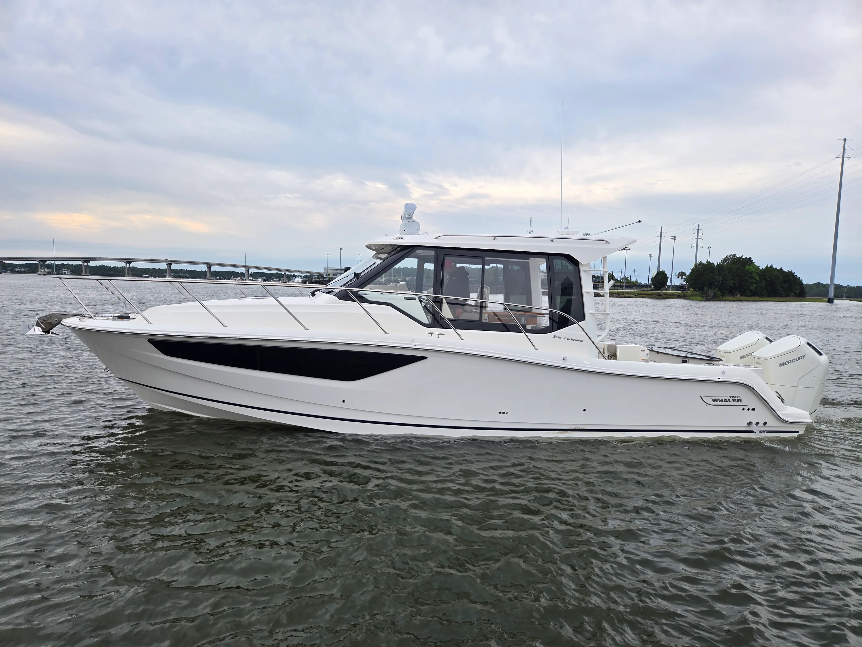 2026 Boston Whaler 365 Conquest Image Thumbnail #6