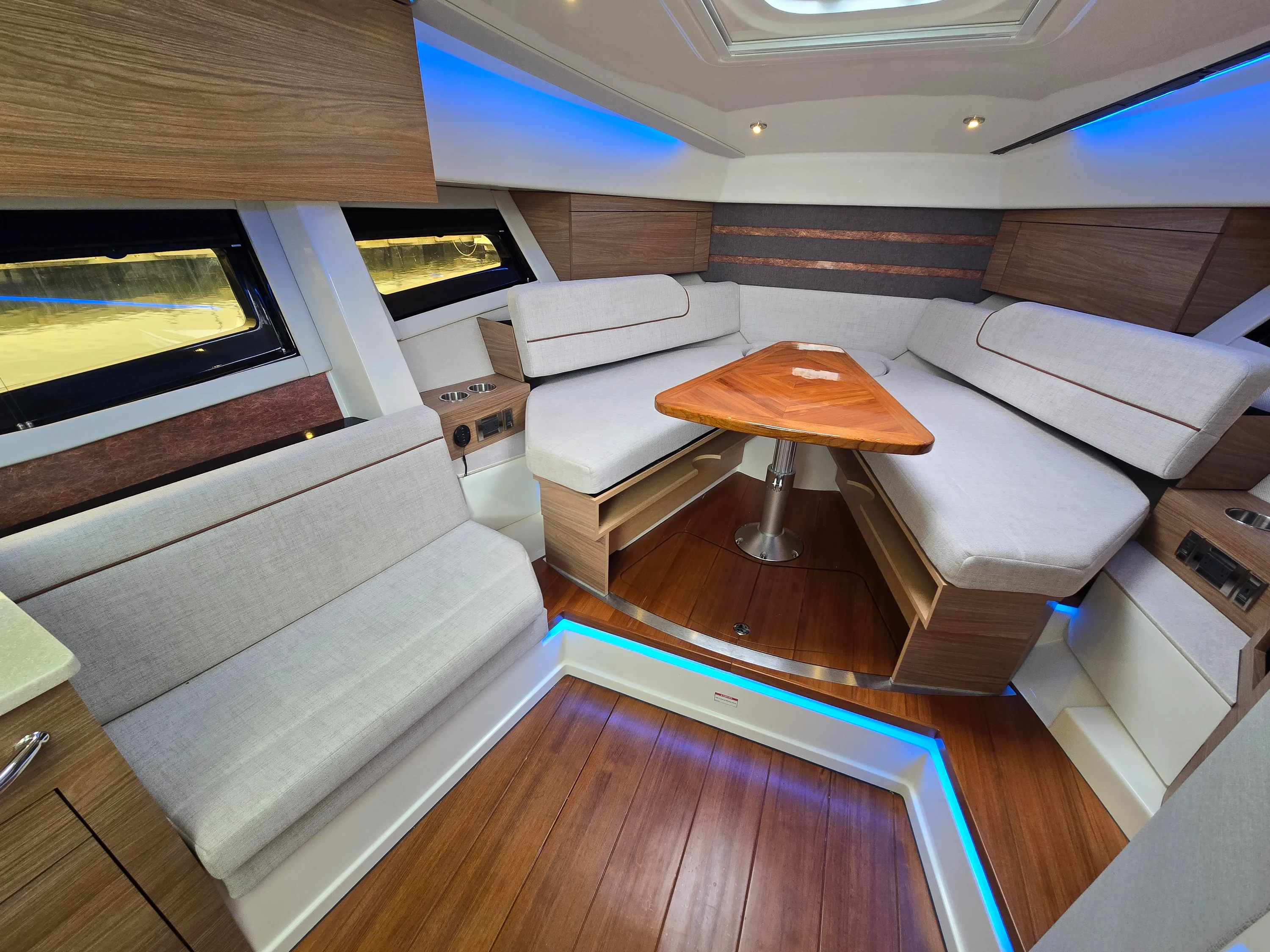 2026 Boston Whaler 365 Conquest Image Thumbnail #38