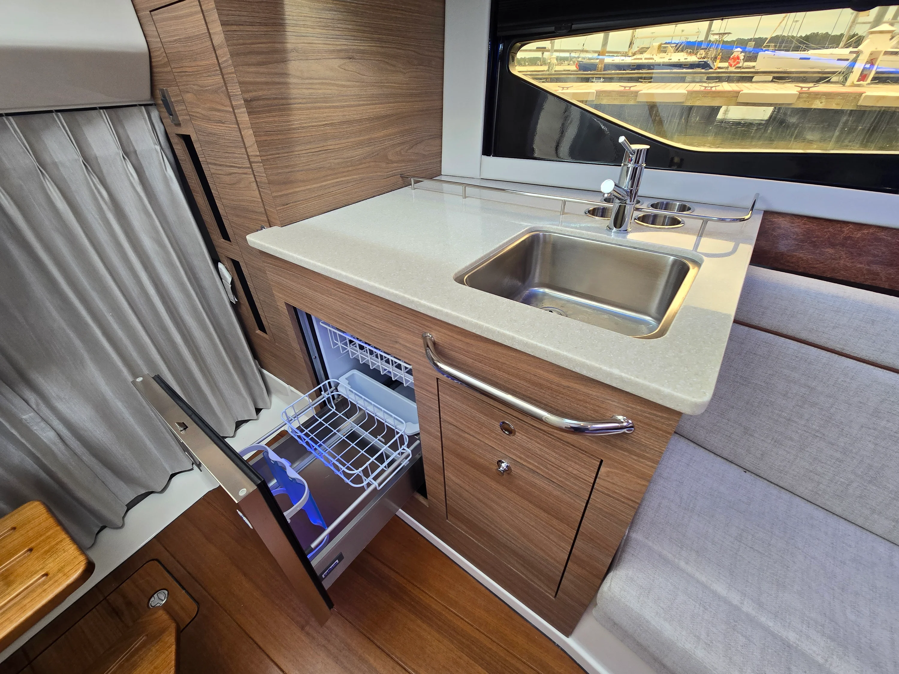 2026 Boston Whaler 365 Conquest Image Thumbnail #37