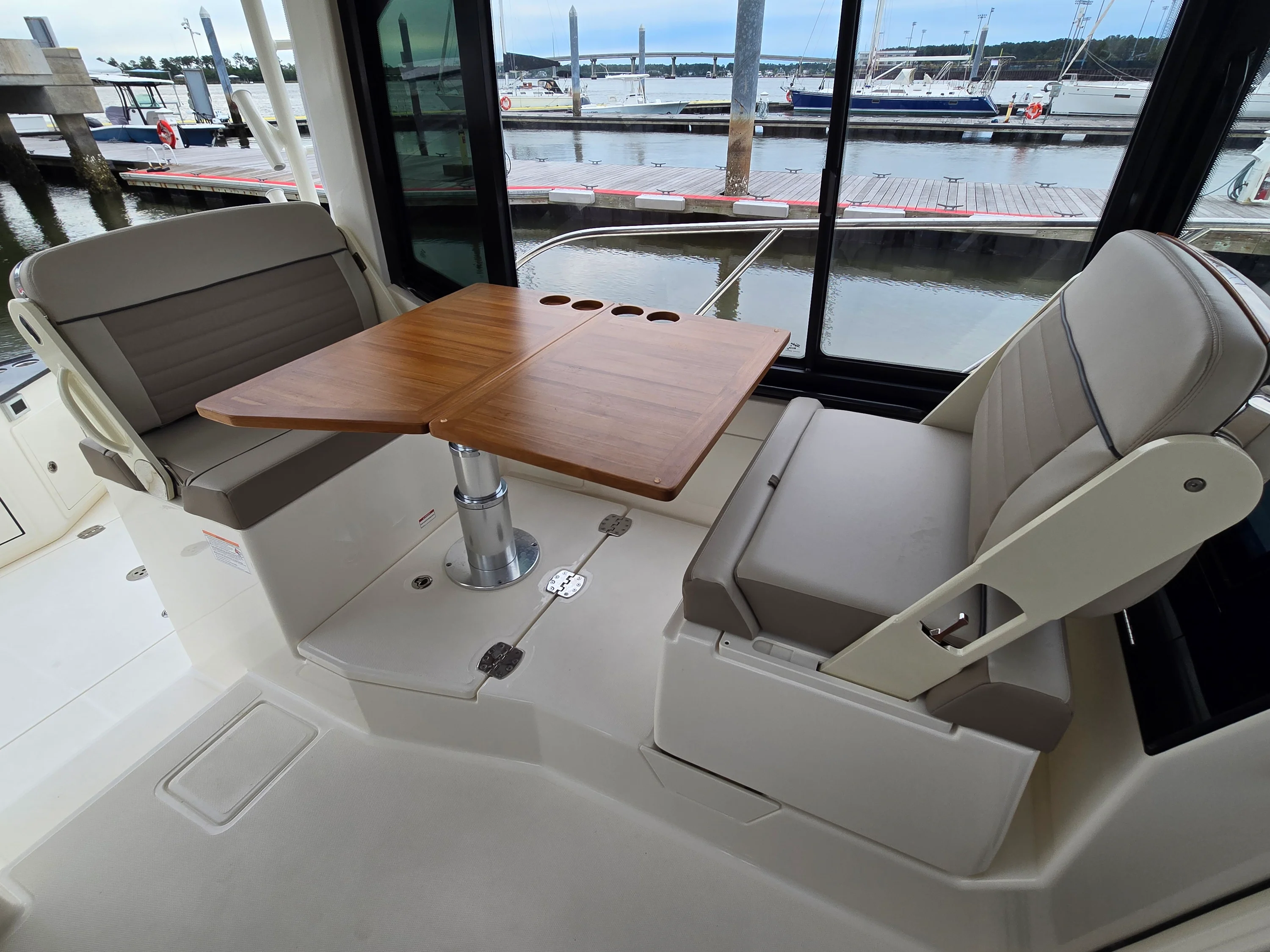2026 Boston Whaler 365 Conquest Image Thumbnail #23