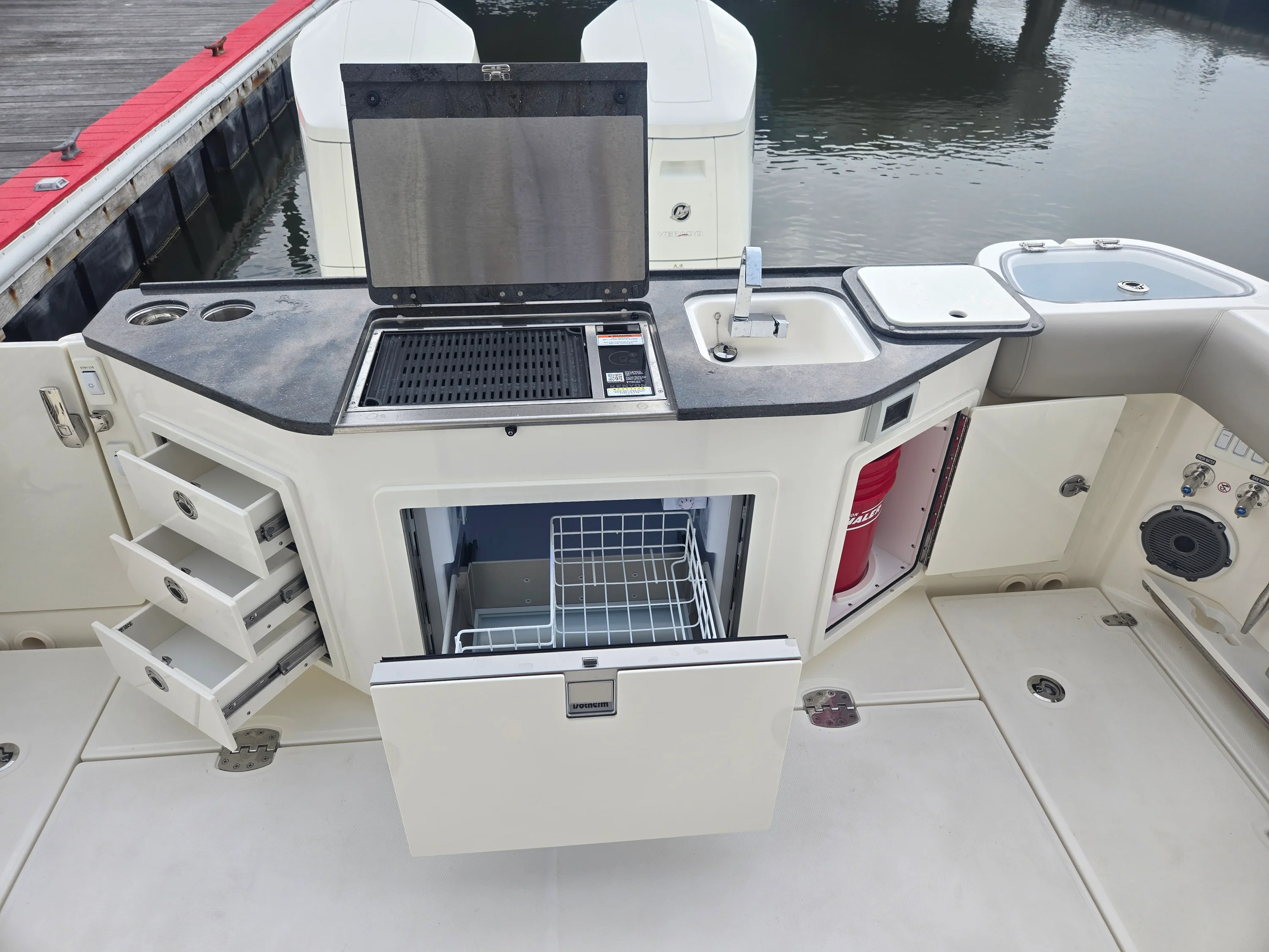 2026 Boston Whaler 365 Conquest Image Thumbnail #10