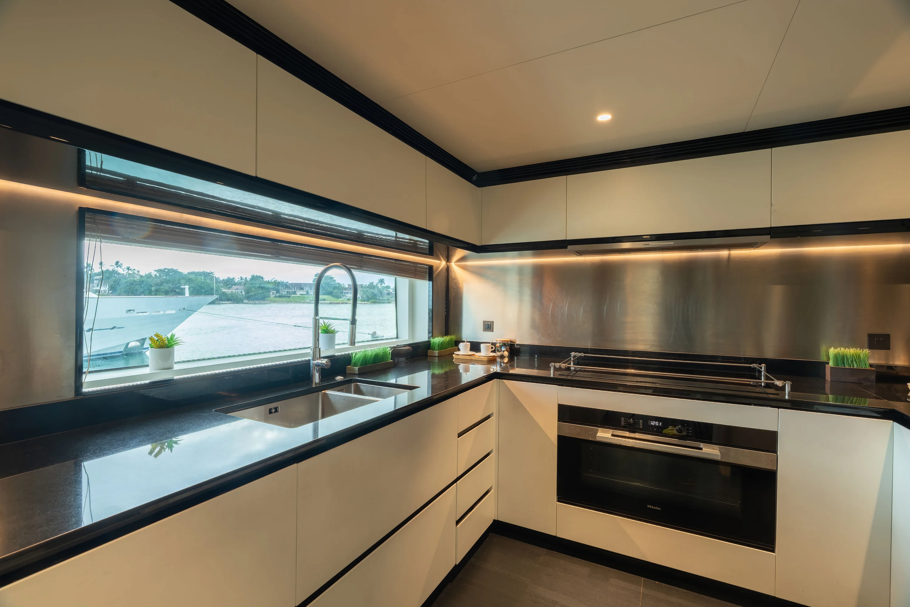 2024 Azimut GRANDE 36M Image Thumbnail #95