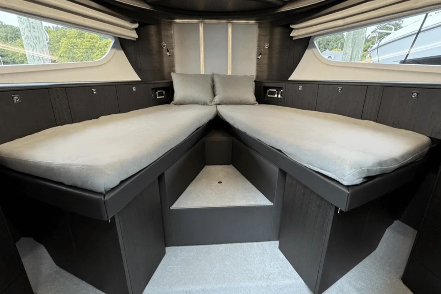 2024 Galeon 410 HTC Image Thumbnail #18