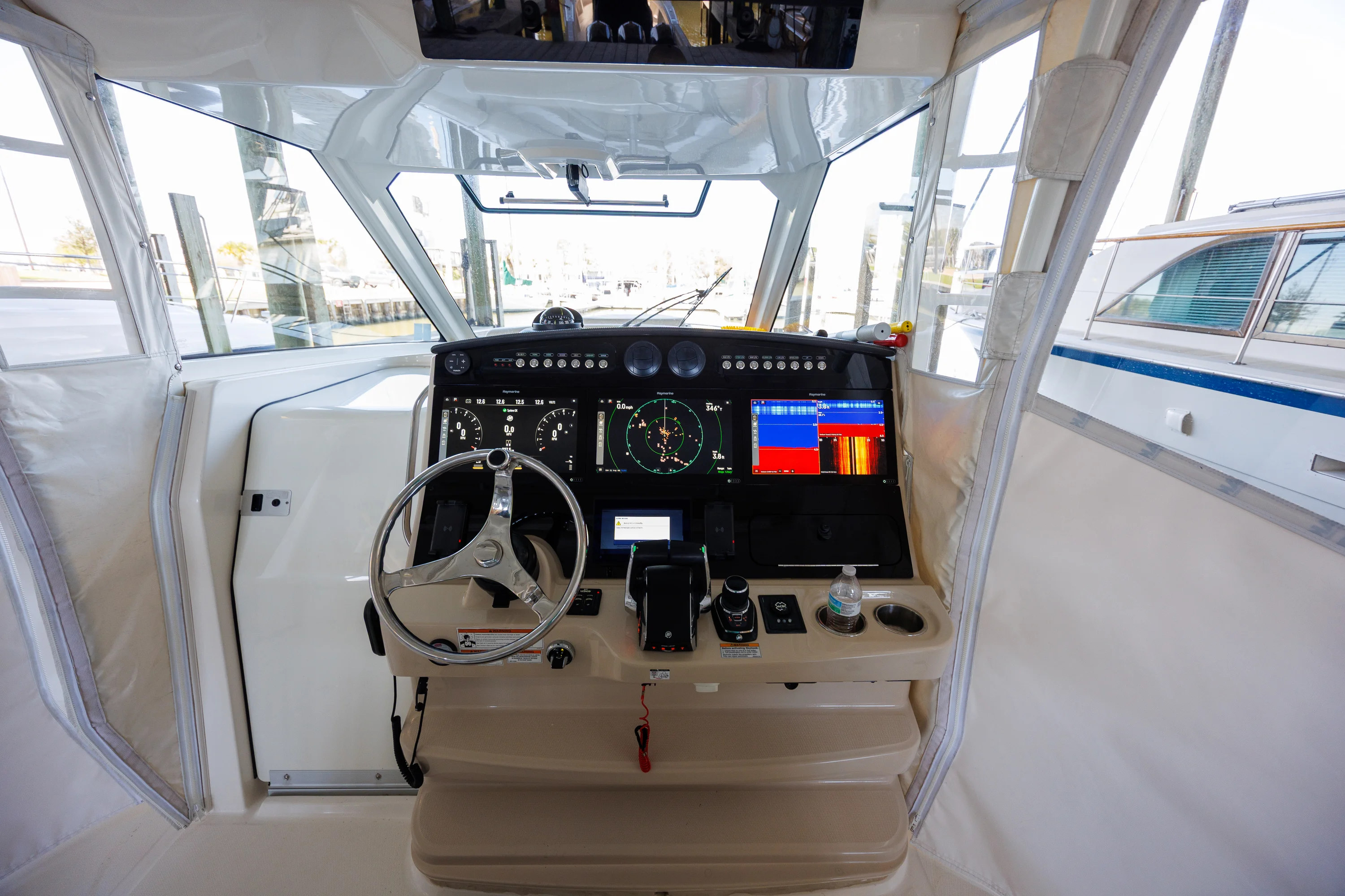 2019 Boston Whaler 420 OUTRAGE Image Thumbnail #15