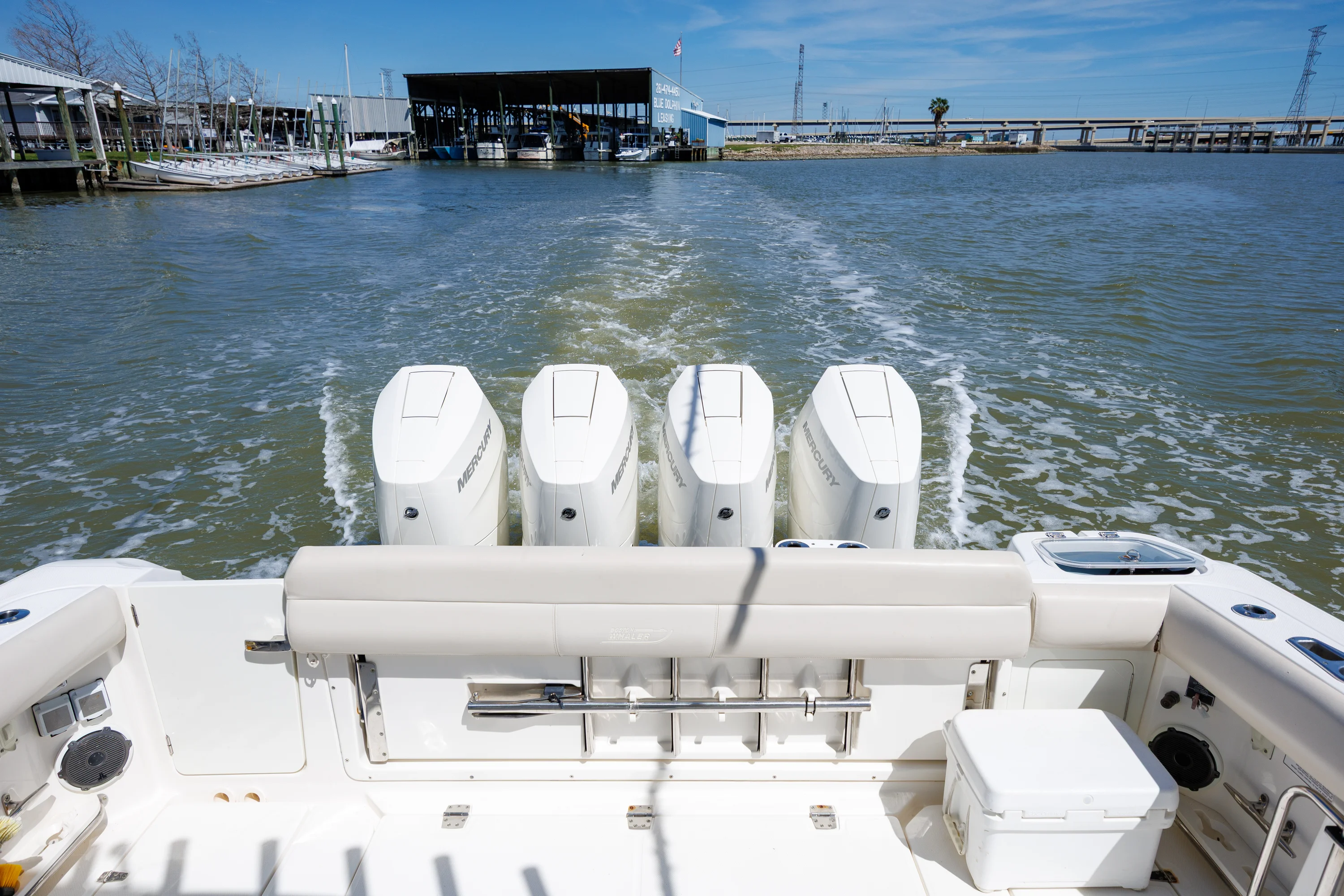 2019 Boston Whaler 420 OUTRAGE Image Thumbnail #8