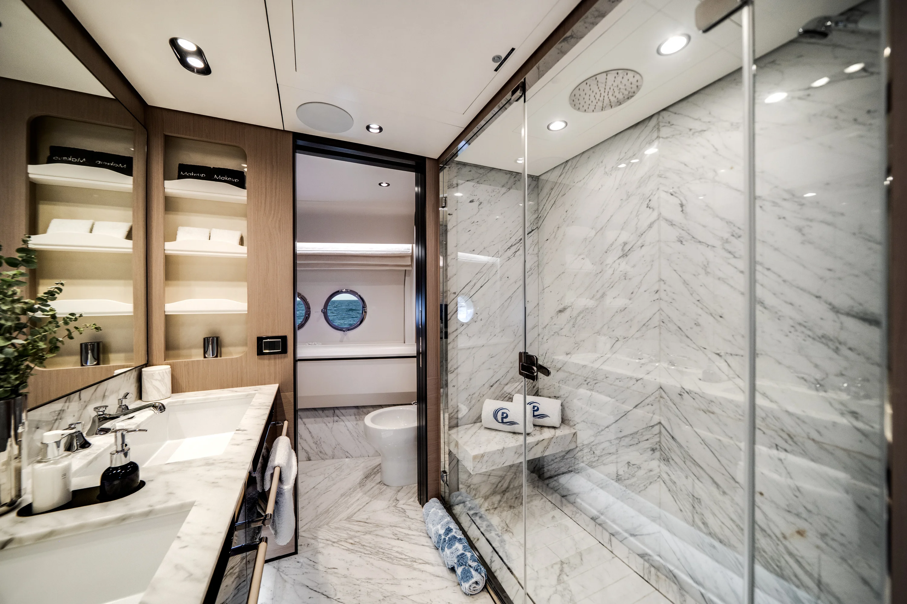 2020 Azimut GRANDE 27M Image Thumbnail #29