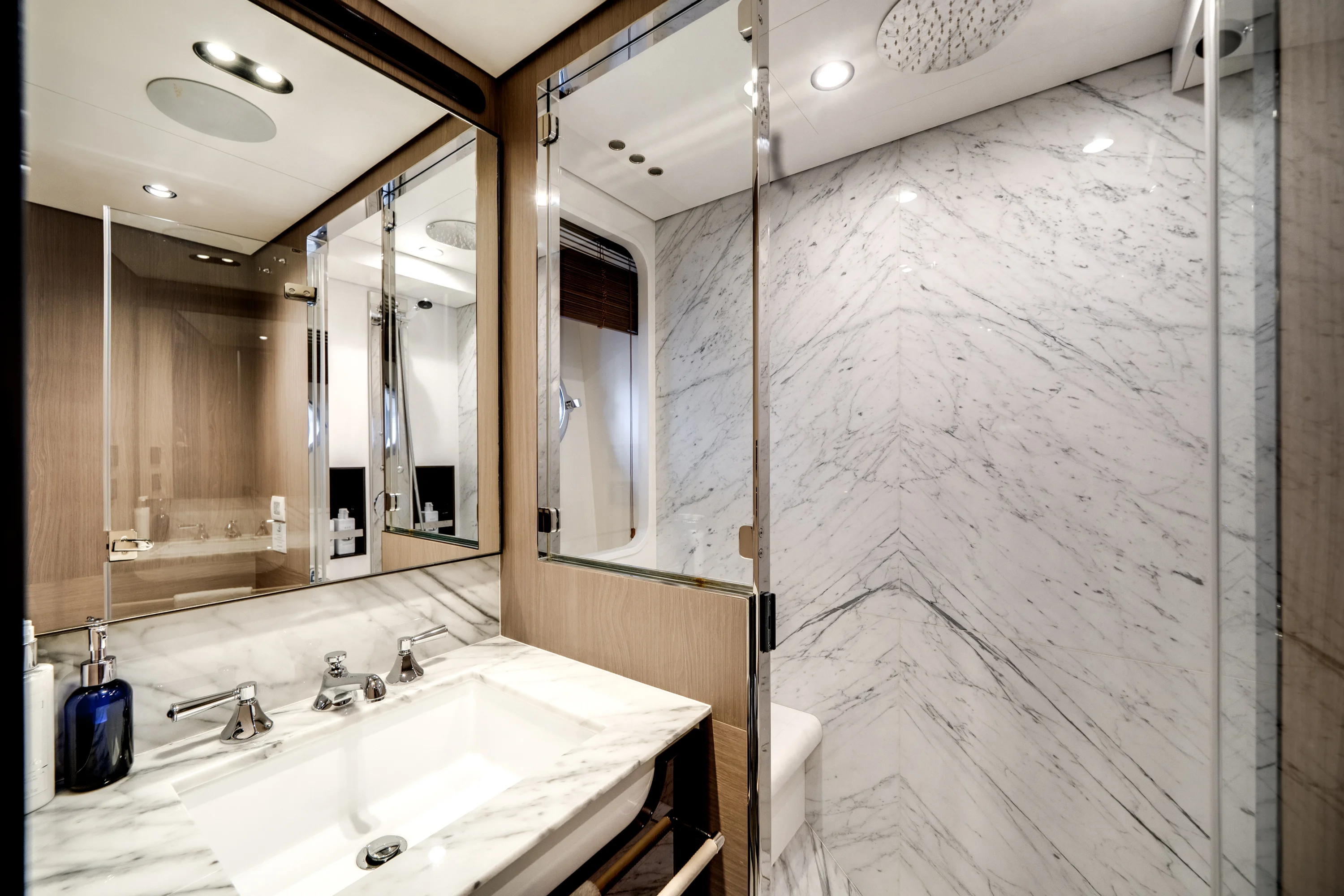 2020 Azimut GRANDE 27M Image Thumbnail #45