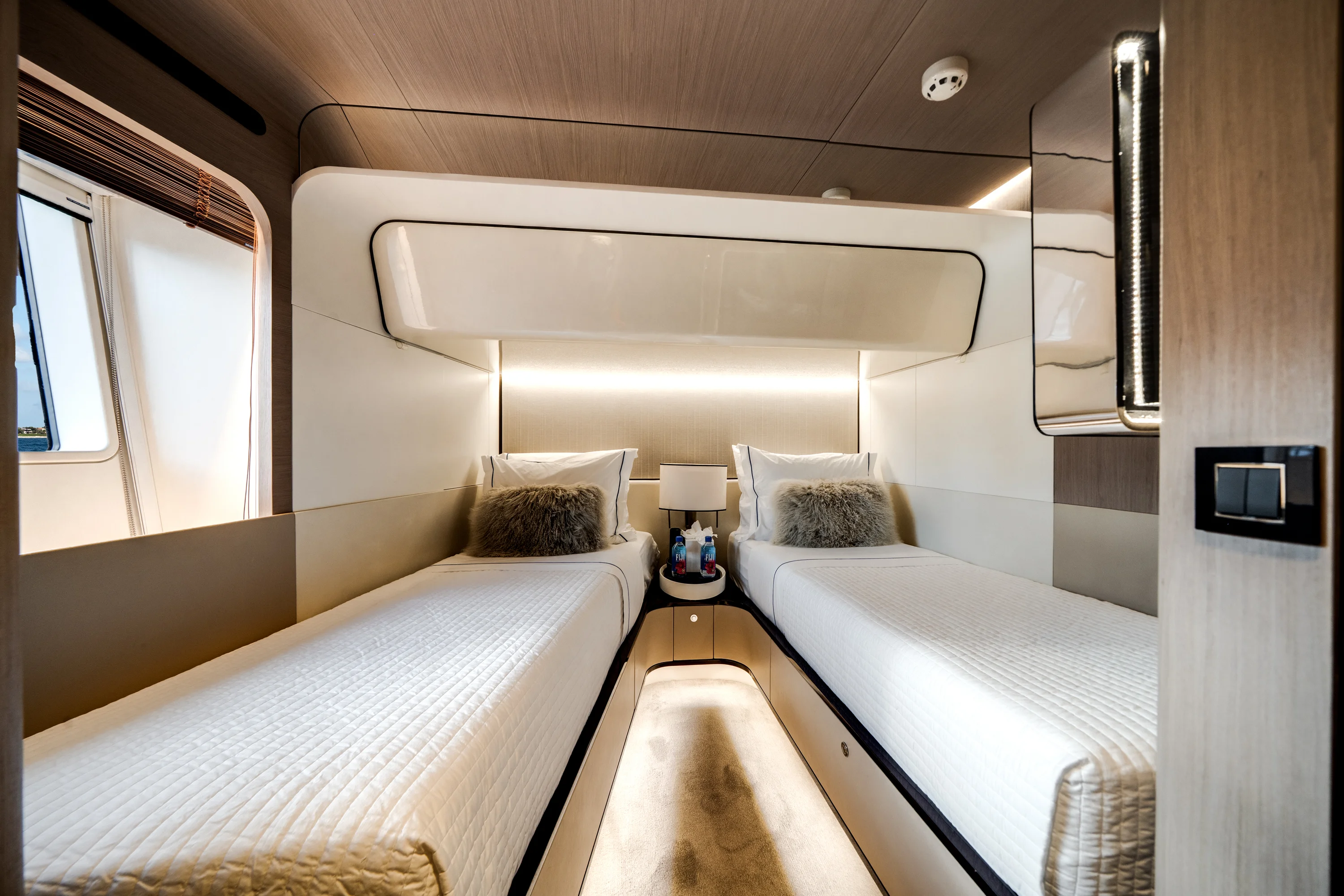 2020 Azimut GRANDE 27M Image Thumbnail #42