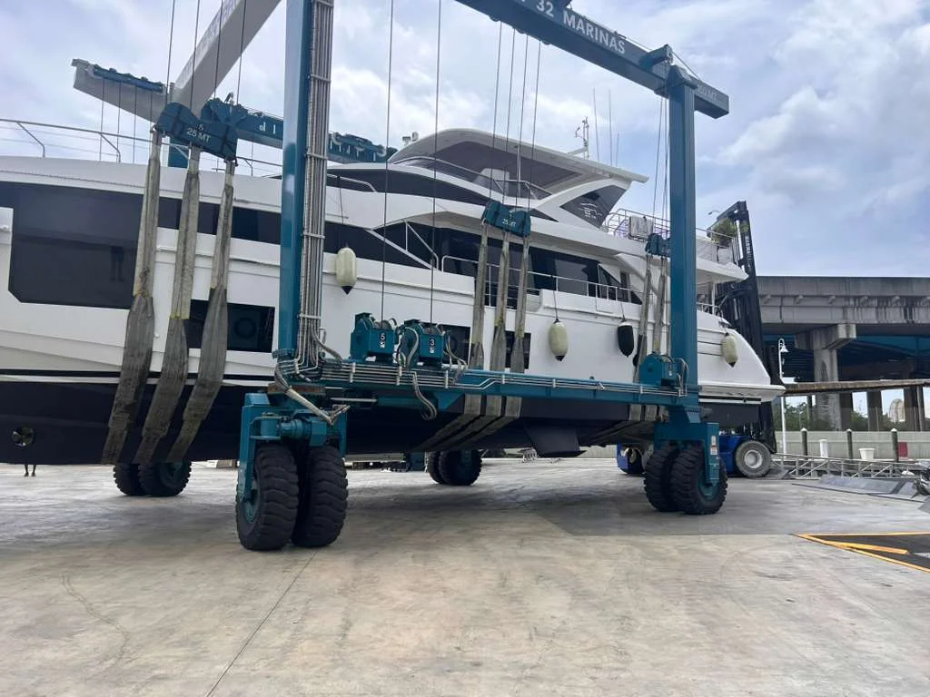 2020 Azimut GRANDE 27M Image Thumbnail #80