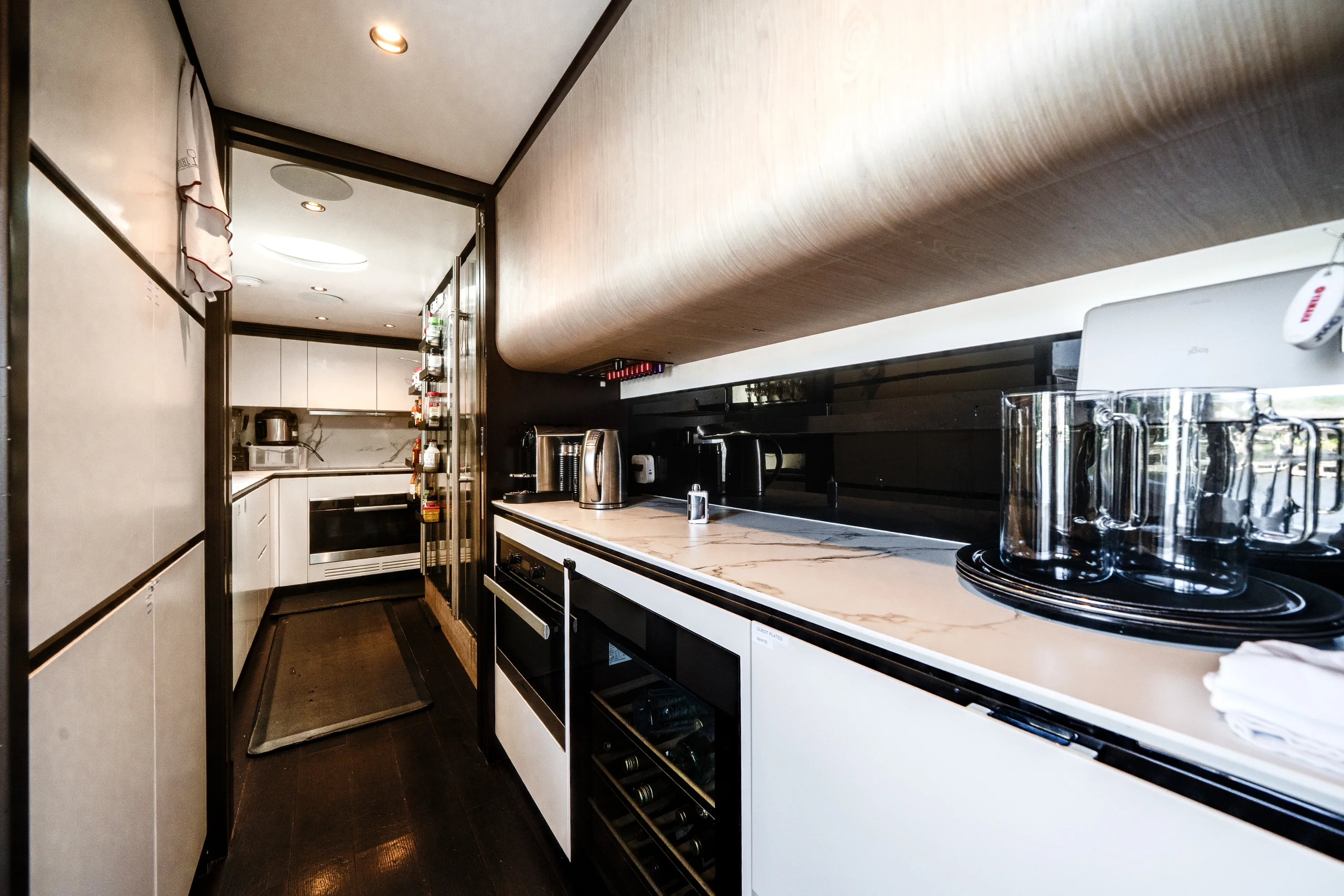 2020 Azimut GRANDE 27M Image Thumbnail #20