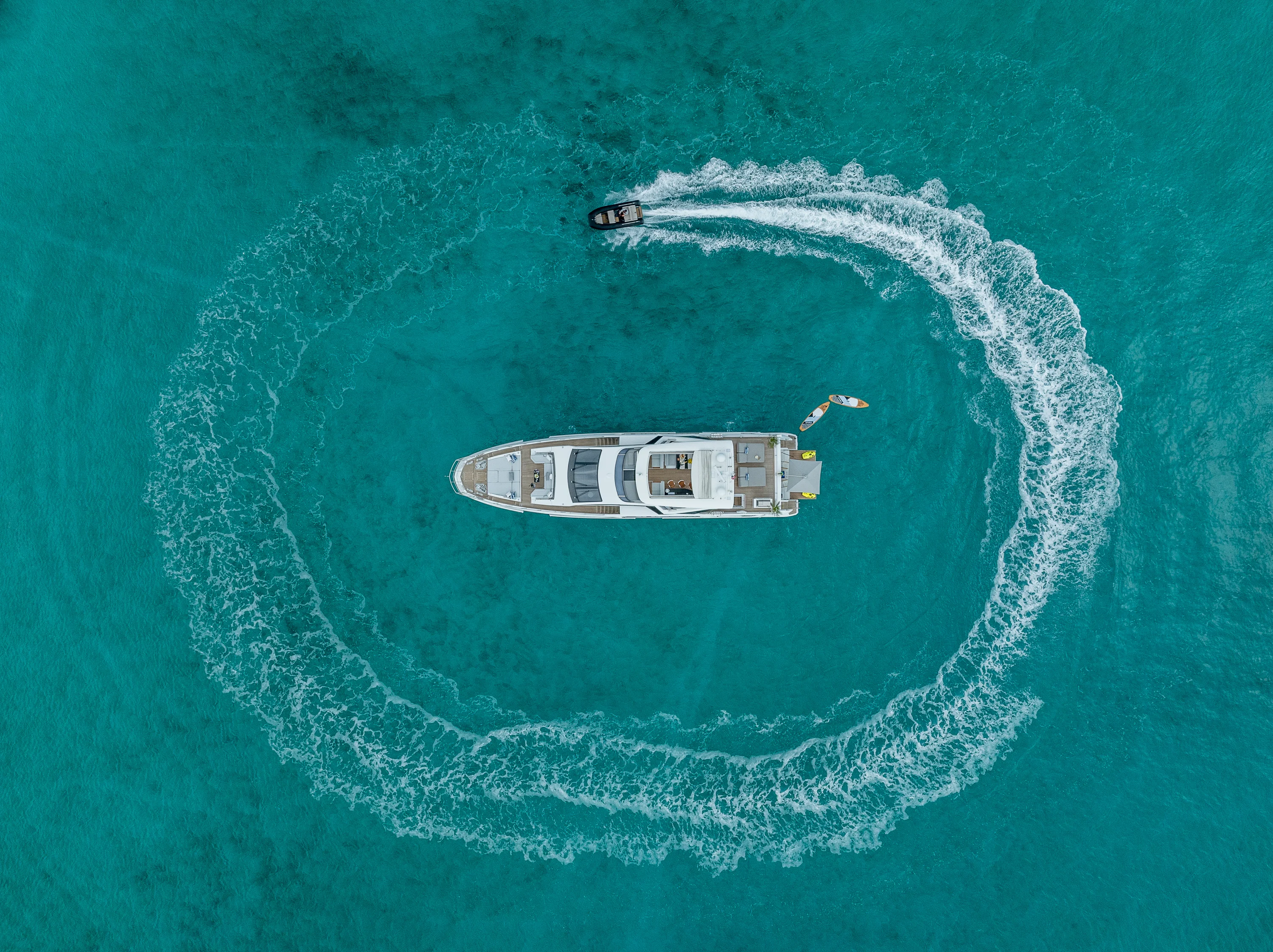 2020 Azimut GRANDE 27M Image Thumbnail #6