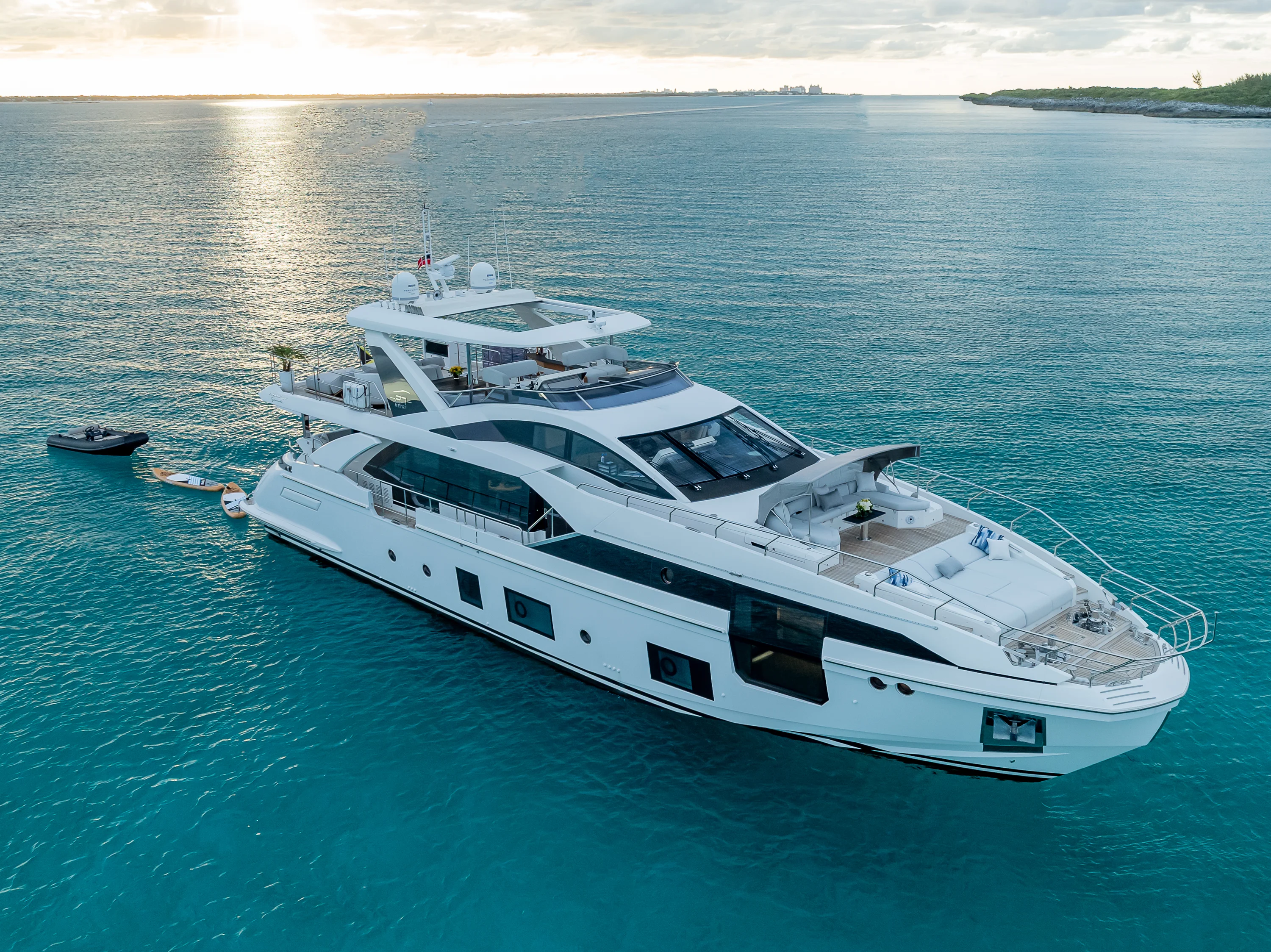 2020 Azimut GRANDE 27M Image Thumbnail #7