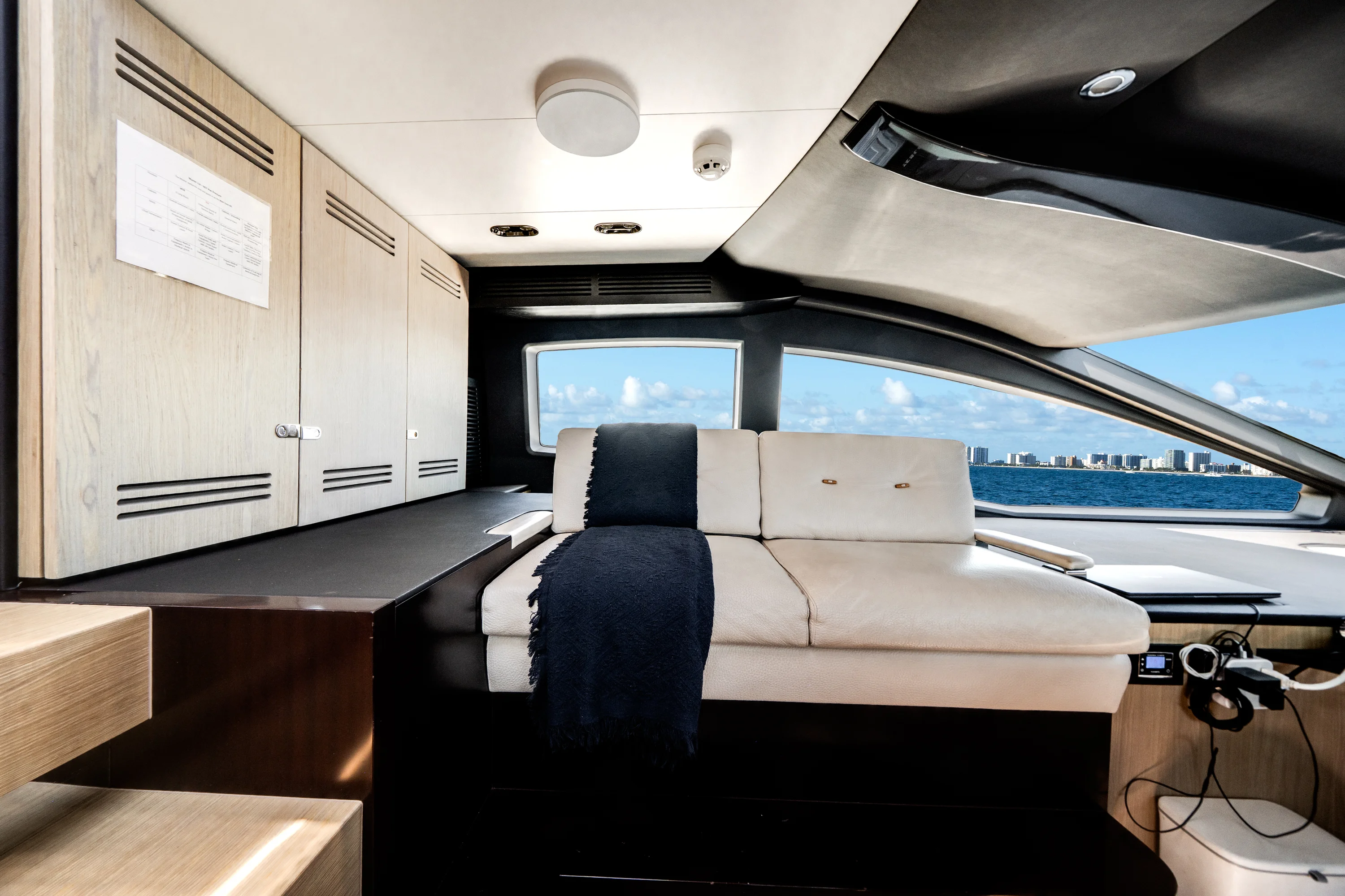 2020 Azimut GRANDE 27M Image Thumbnail #51