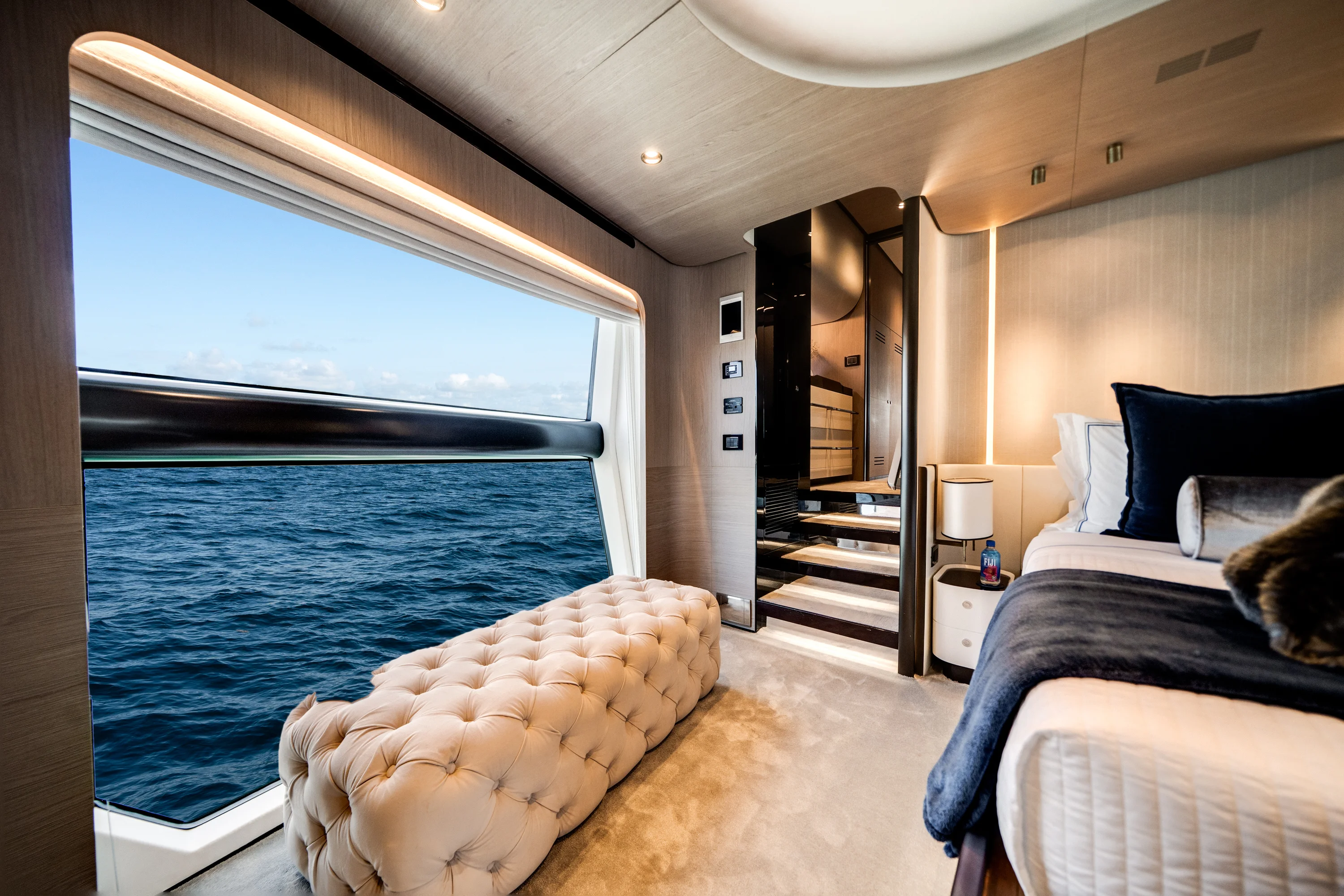 2020 Azimut GRANDE 27M Image Thumbnail #27